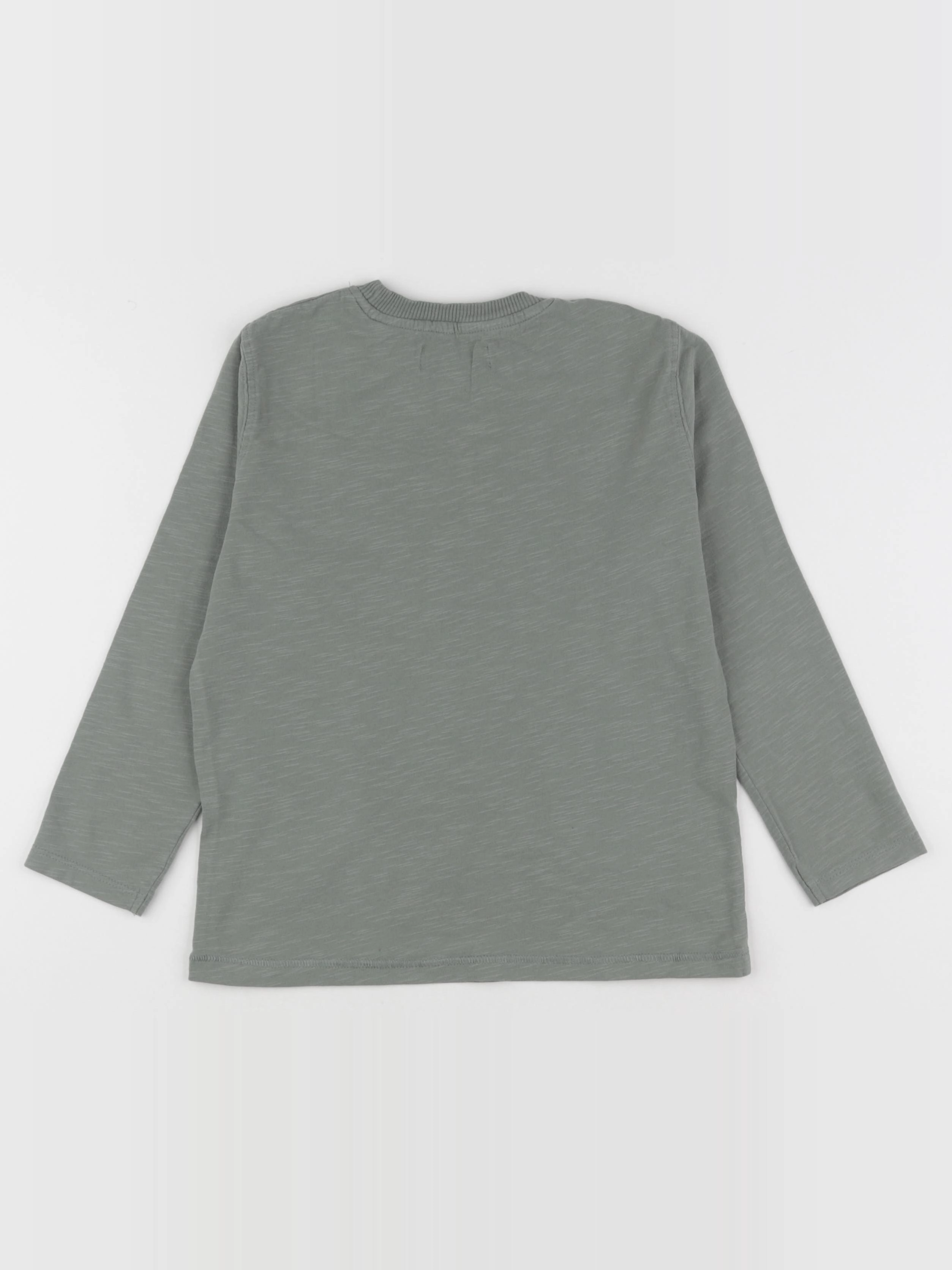 Zara - tee-shirt vert - 6 ans