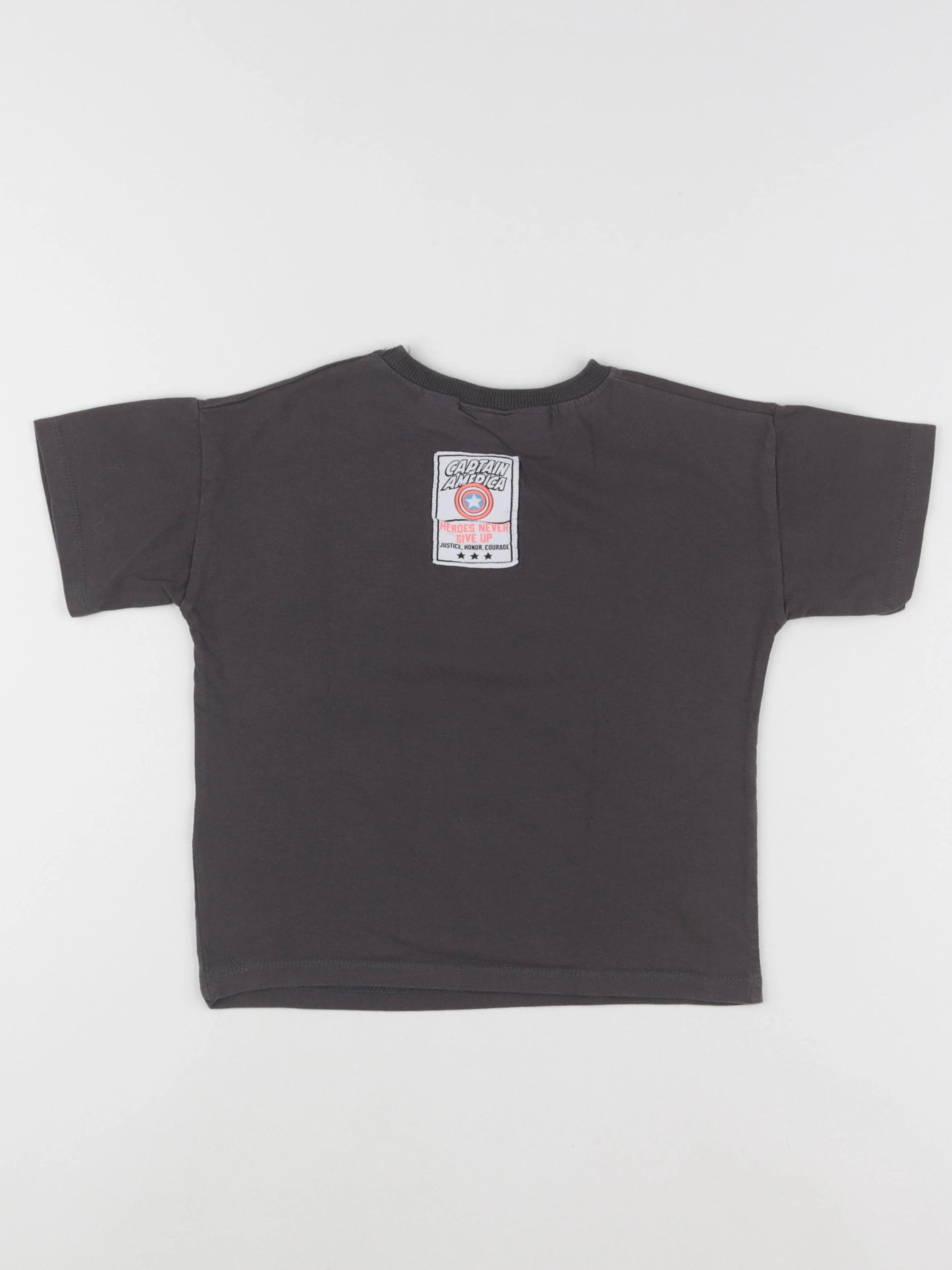 Zara - tee-shirt gris - 5 ans