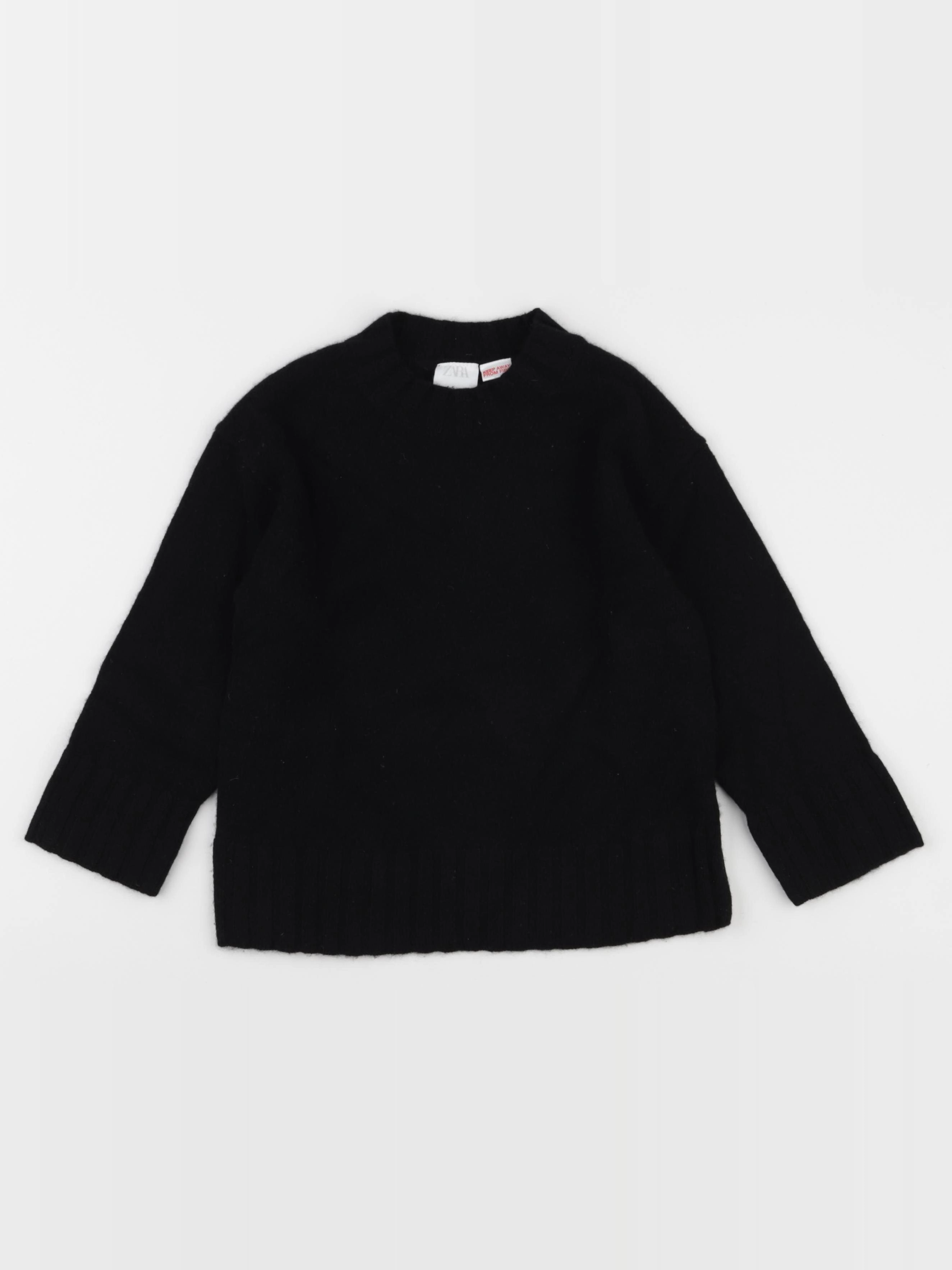 Zara - pull noir - 4/5 ans