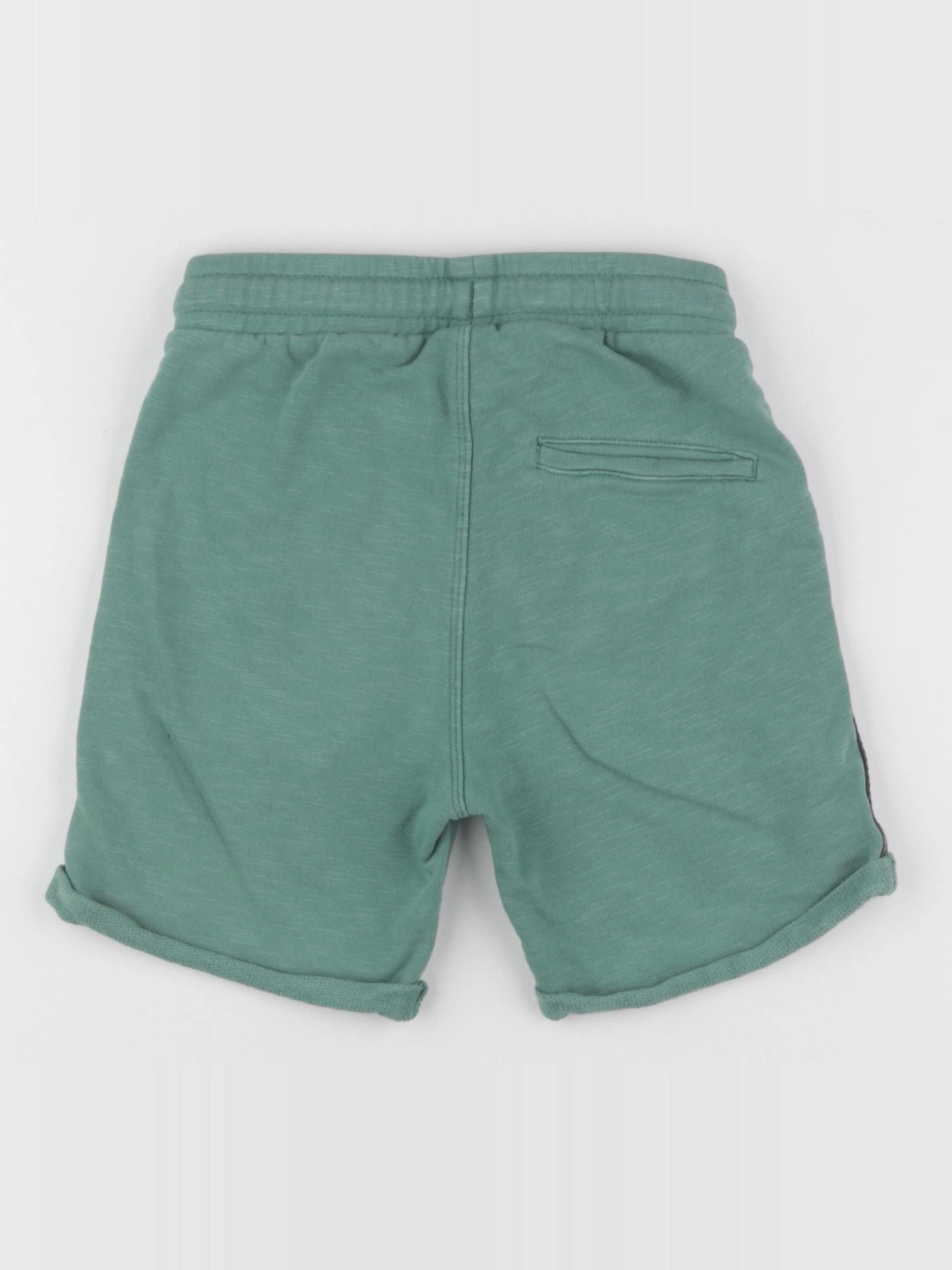 Zara - short vert - 6 ans