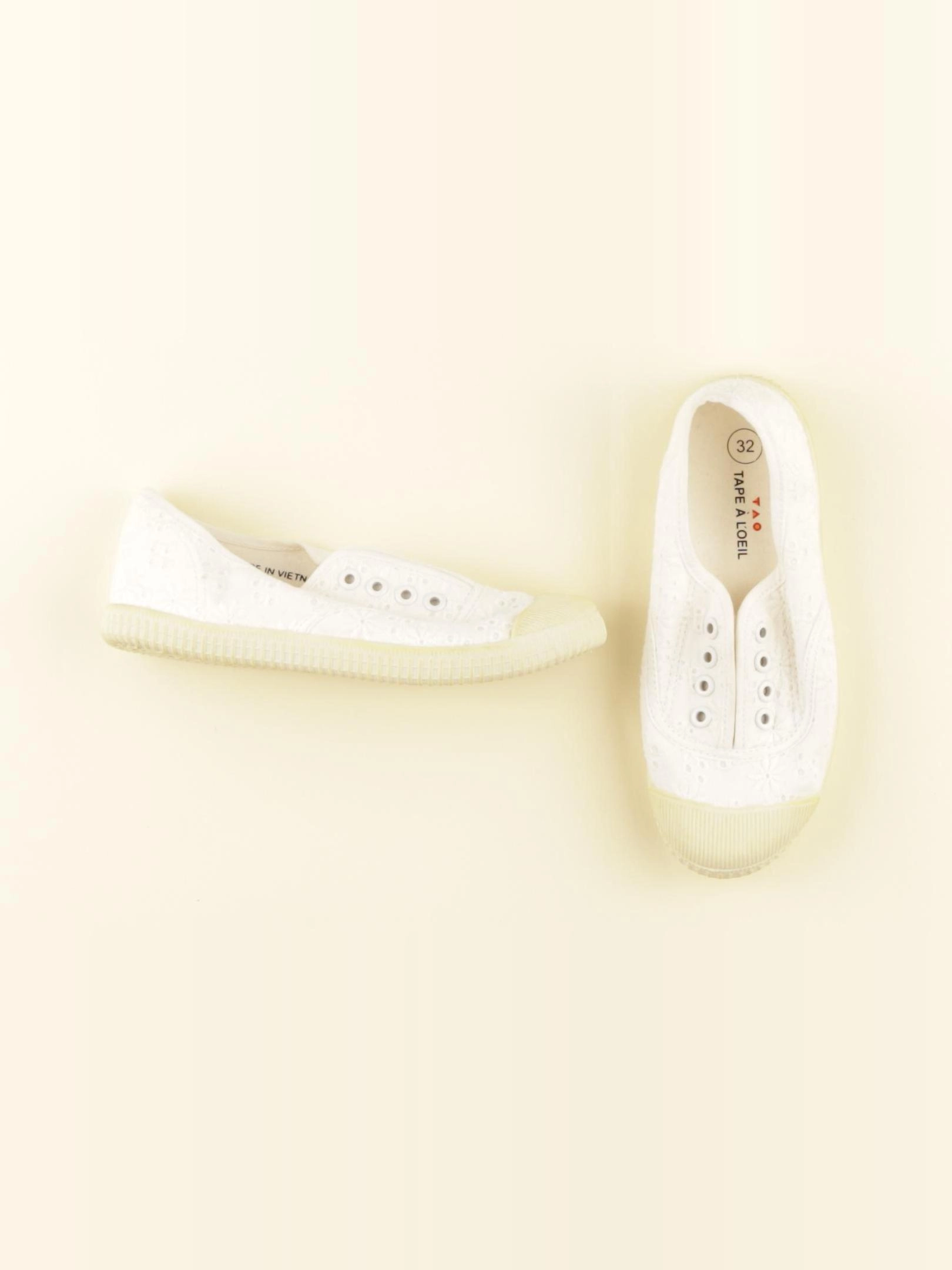 Tape à l'oeil - tennis élastiqué blanc - pointure 32