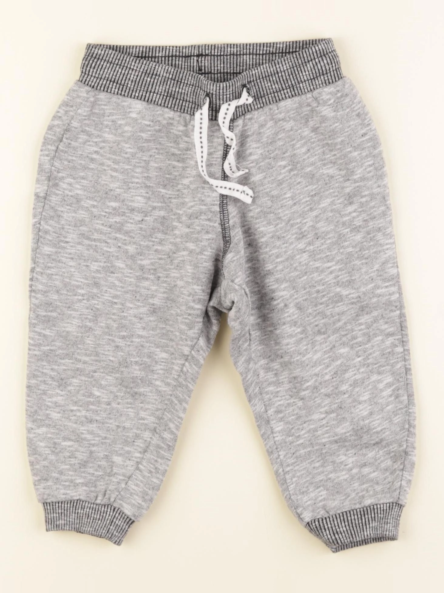 H&M - jogging gris - 12/18 mois