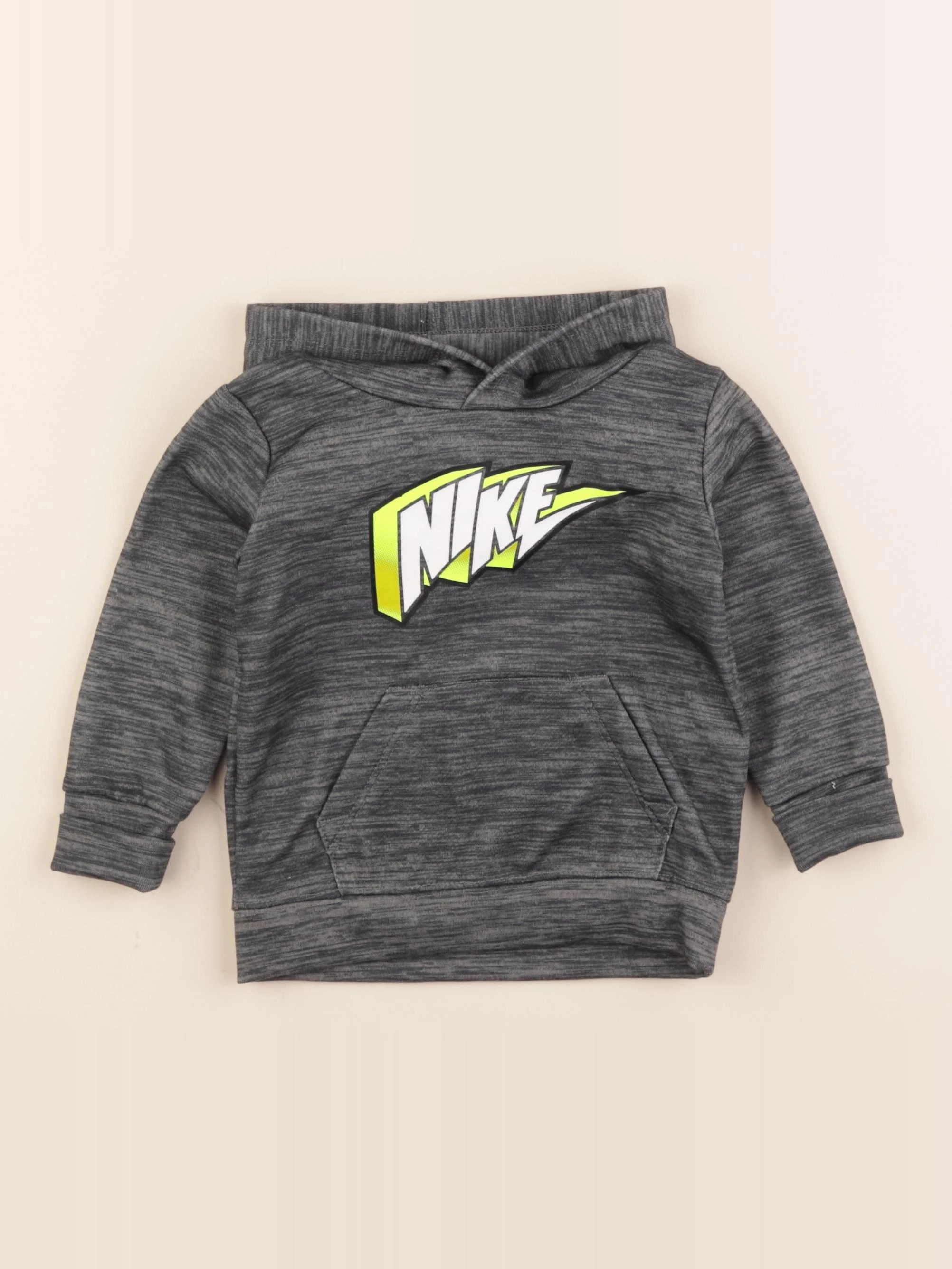 Nike - sweat vert - 18 mois