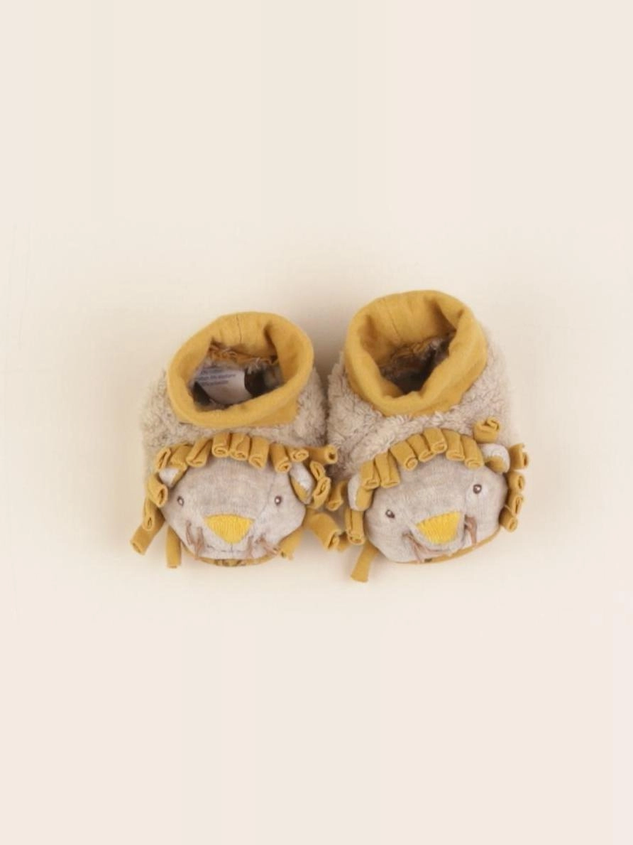 Moulin Roty - chaussons beige - pointure 15/16/17