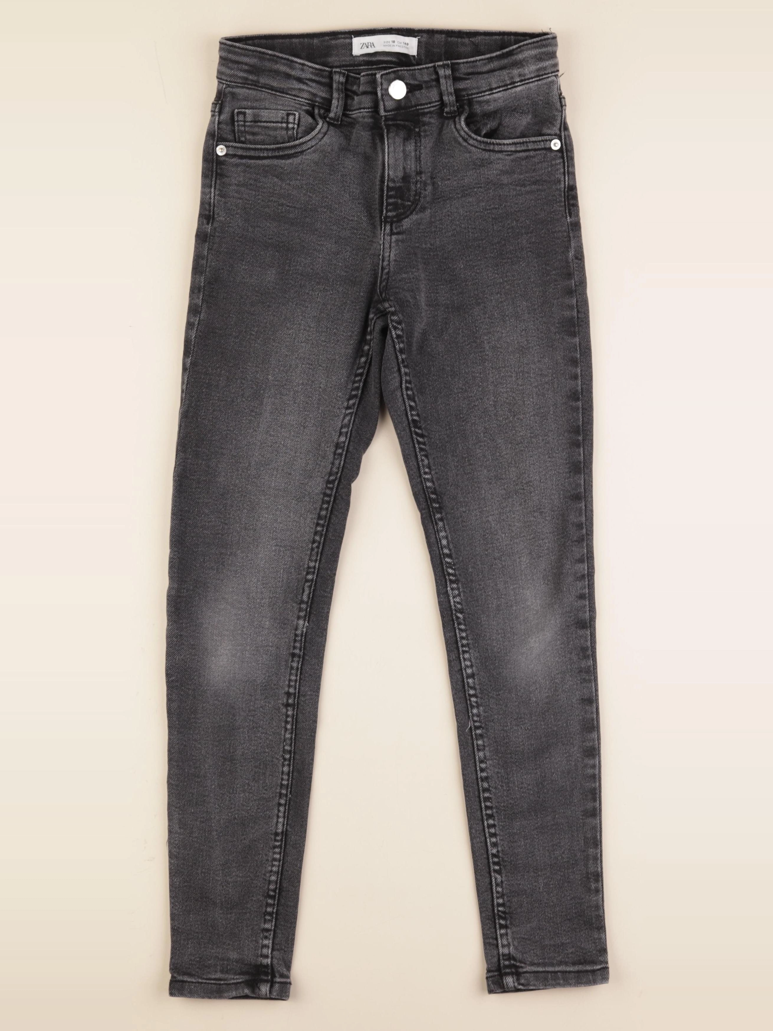 Zara - jean noir - 10 ans