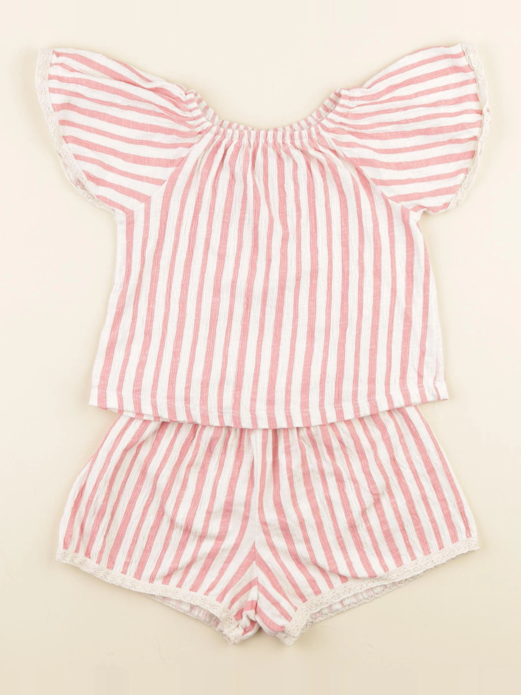 Zara - ensemble rose - 1 an