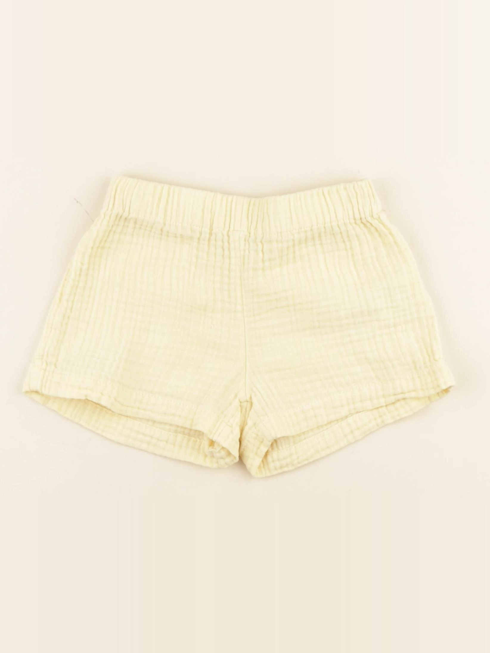Vertbaudet - short jaune - 5 ans