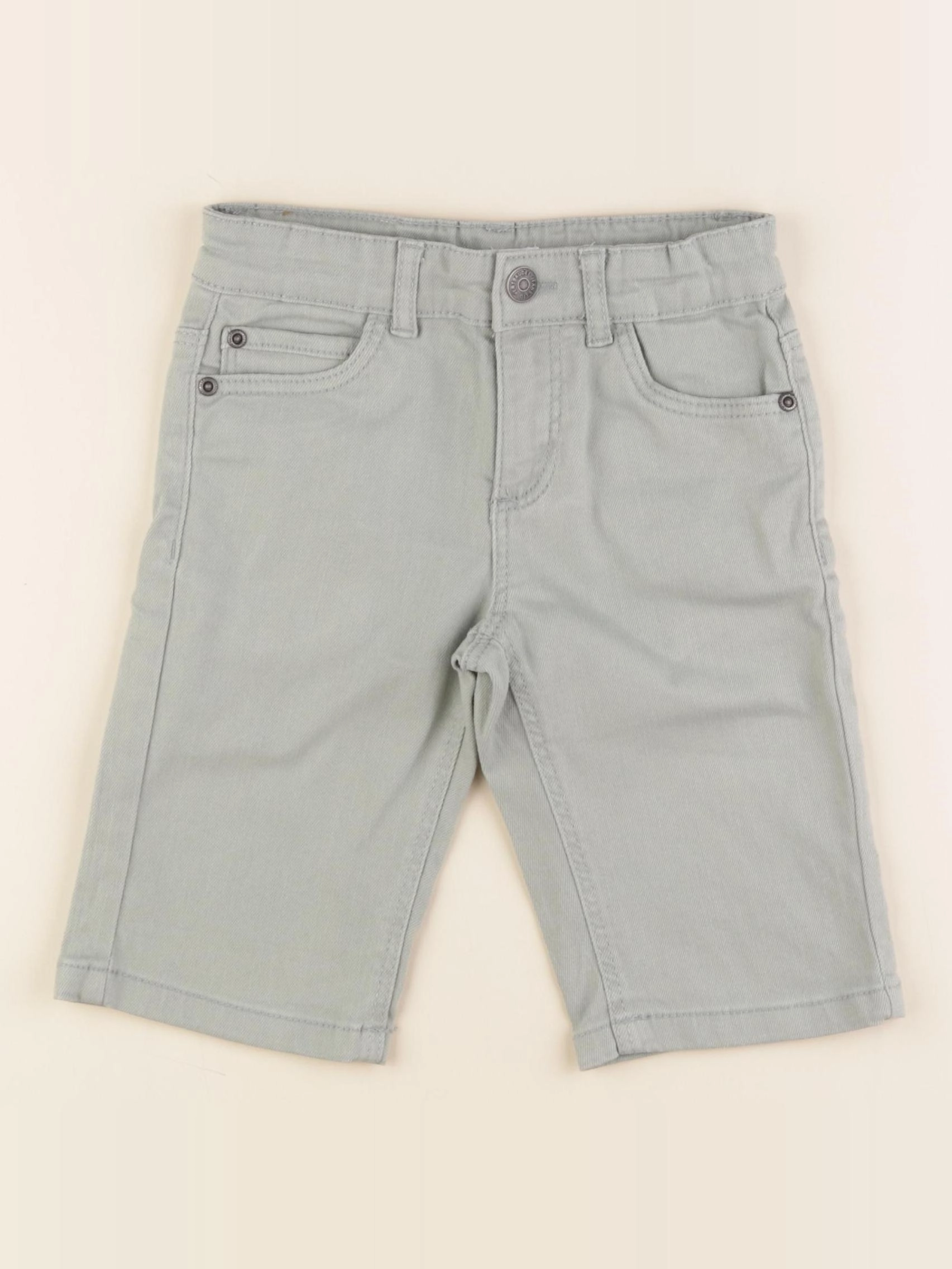 Vertbaudet - short vert - 5 ans