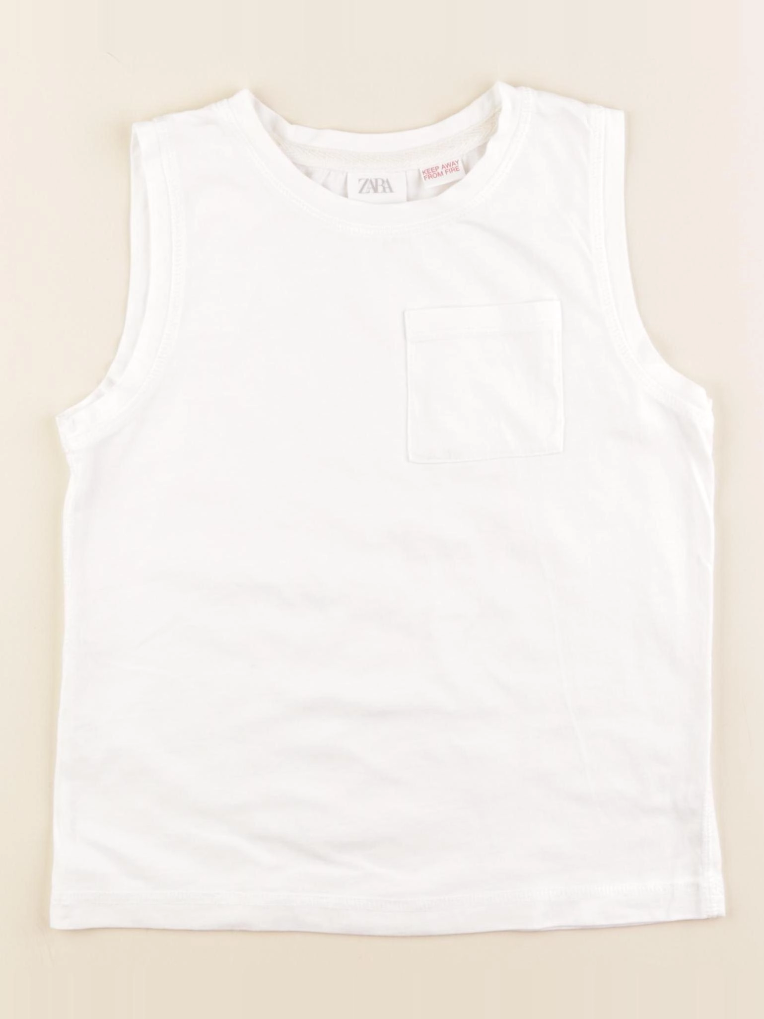 Zara - débardeur blanc - 4/5 ans