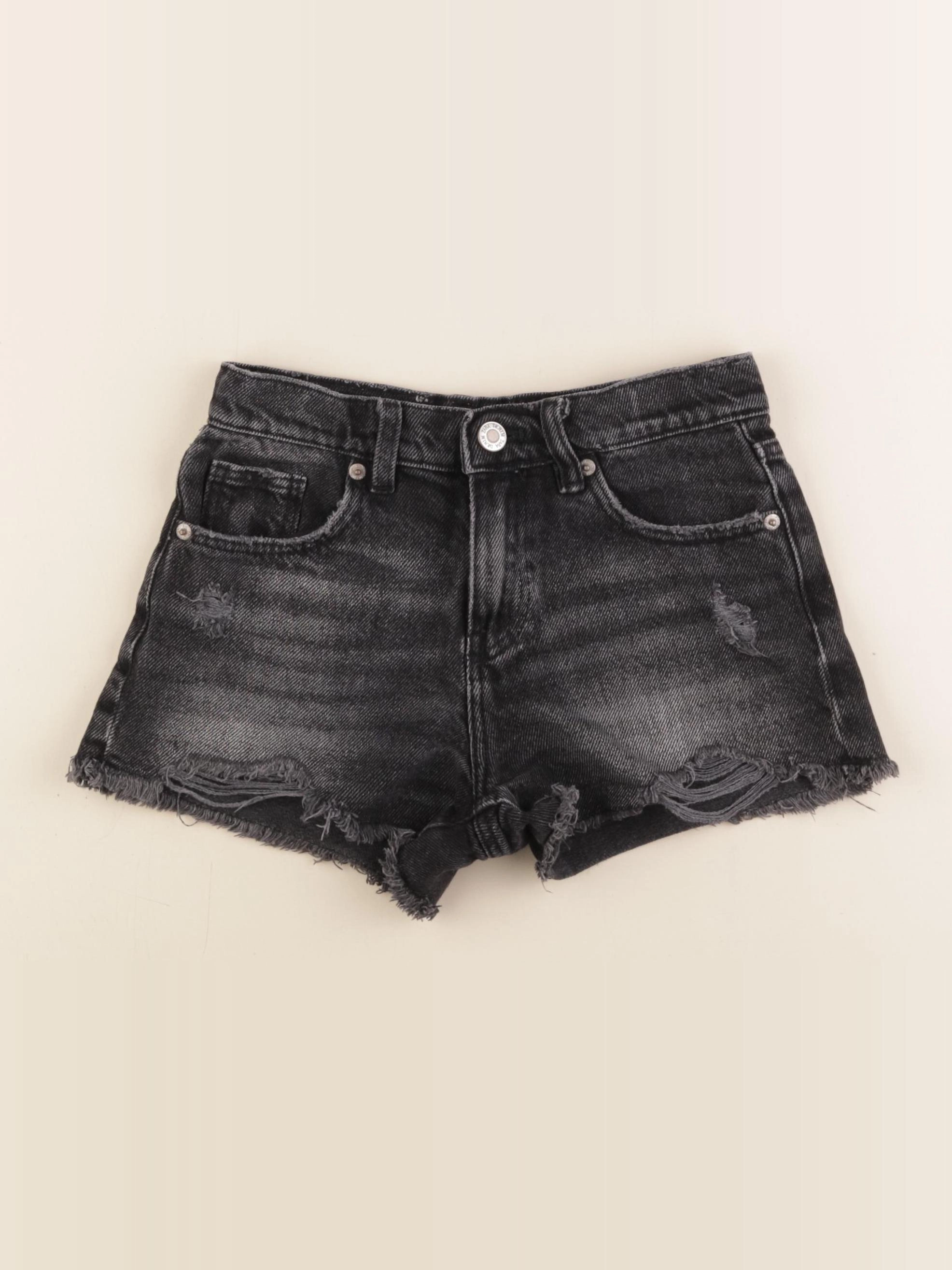 Zara - short noir - 8 ans