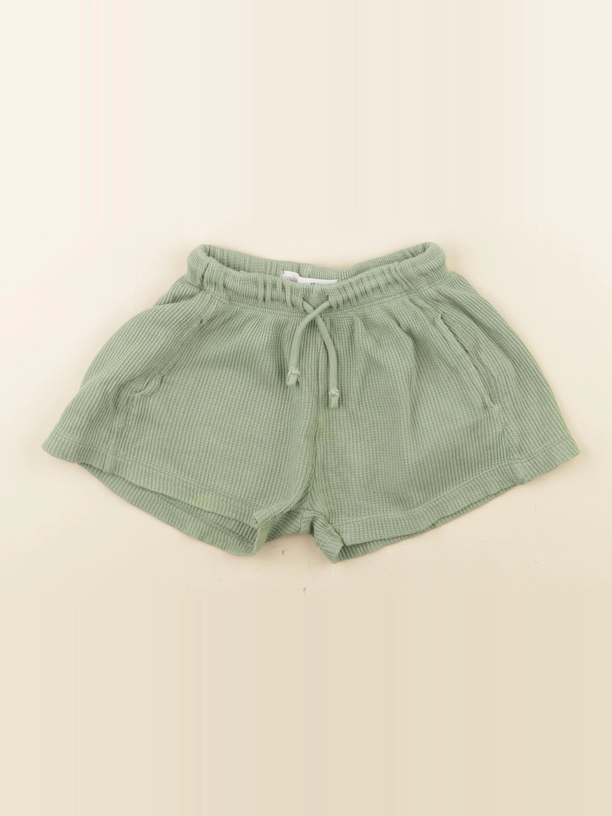 Zara - short vert - 18/24 mois