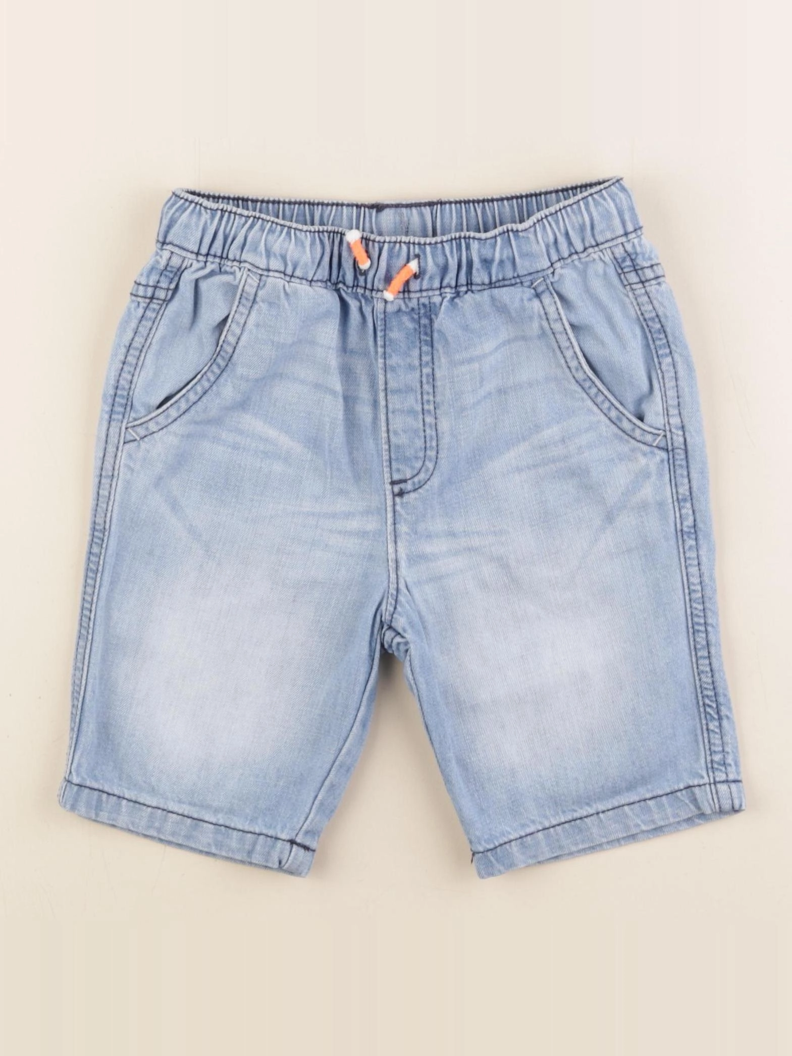Zara - short bleu - 5 ans