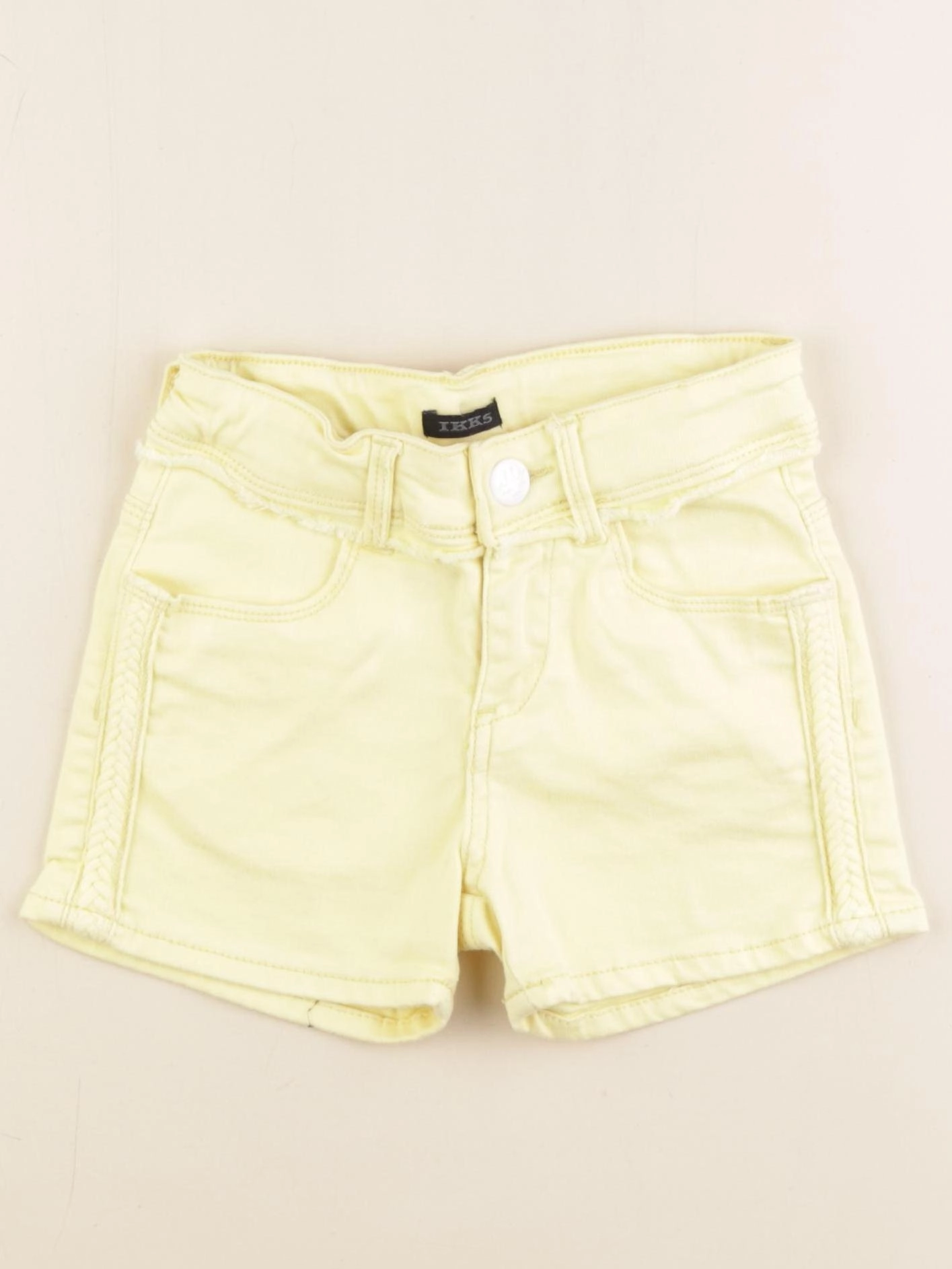 IKKS - short jaune - 6 ans