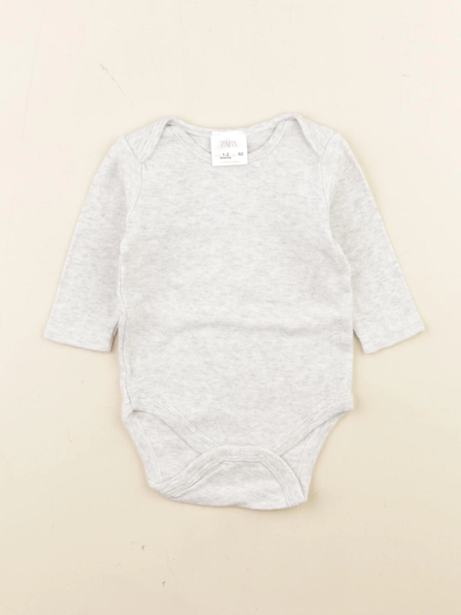 Zara - body gris - 1/3 mois