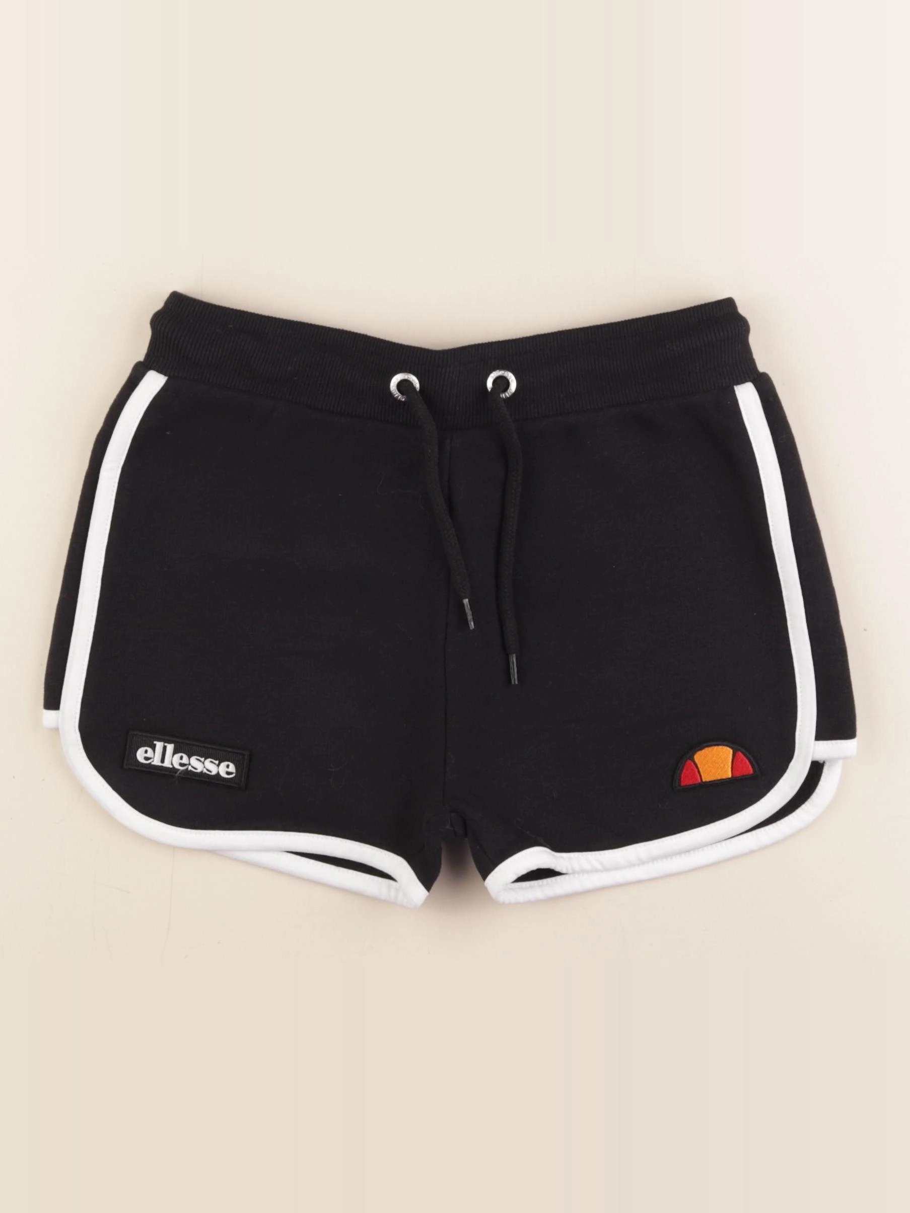 Ellesse - short noir - 8/9 ans