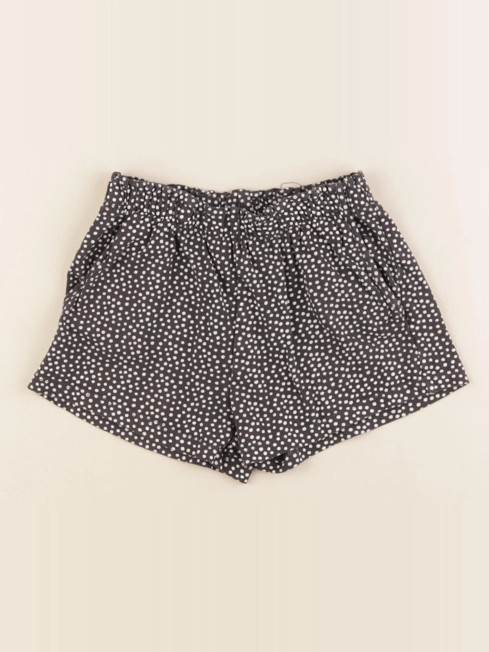 H&M - short noir - 2/3 ans