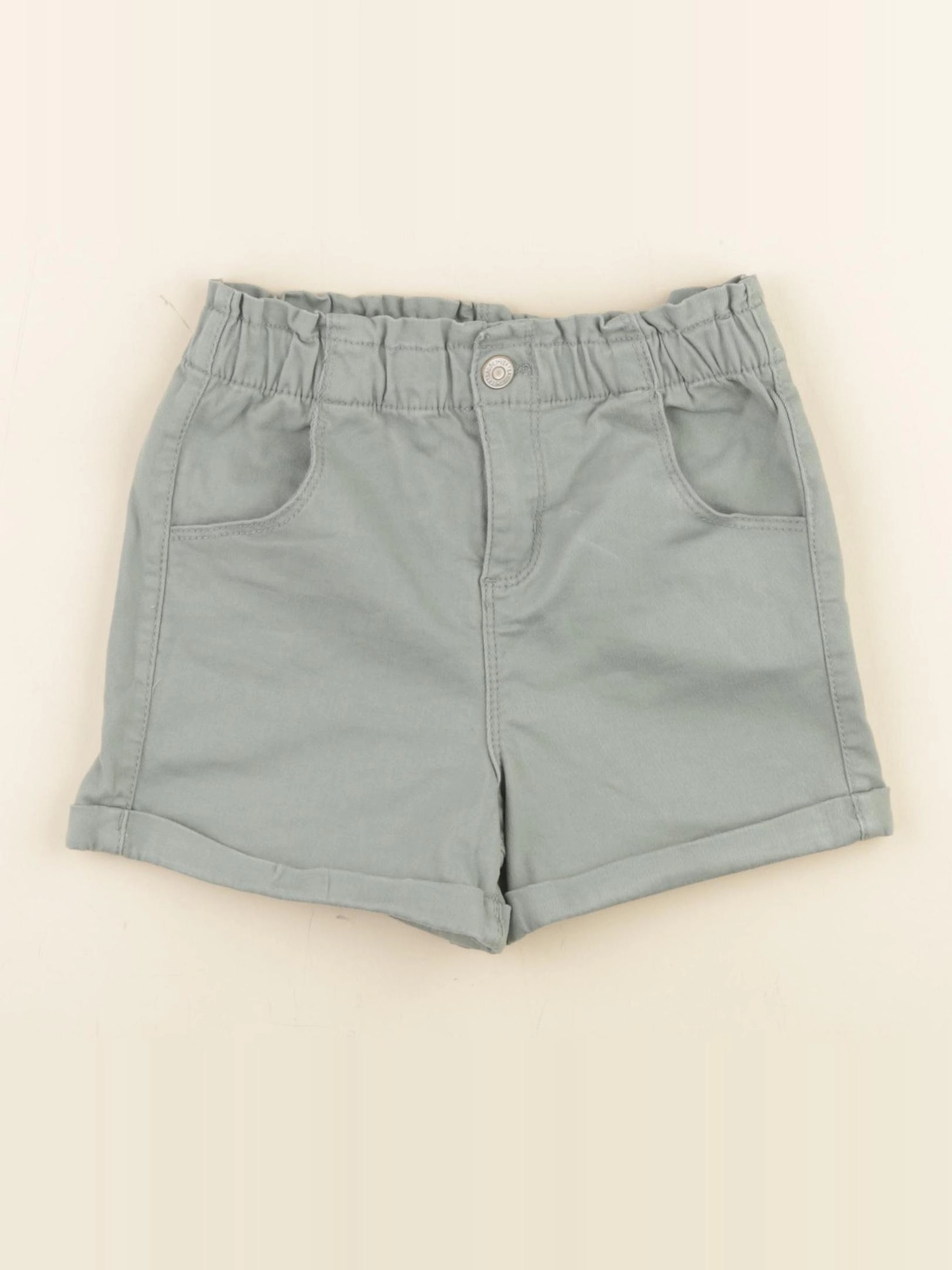 Vertbaudet - short vert - 5 ans