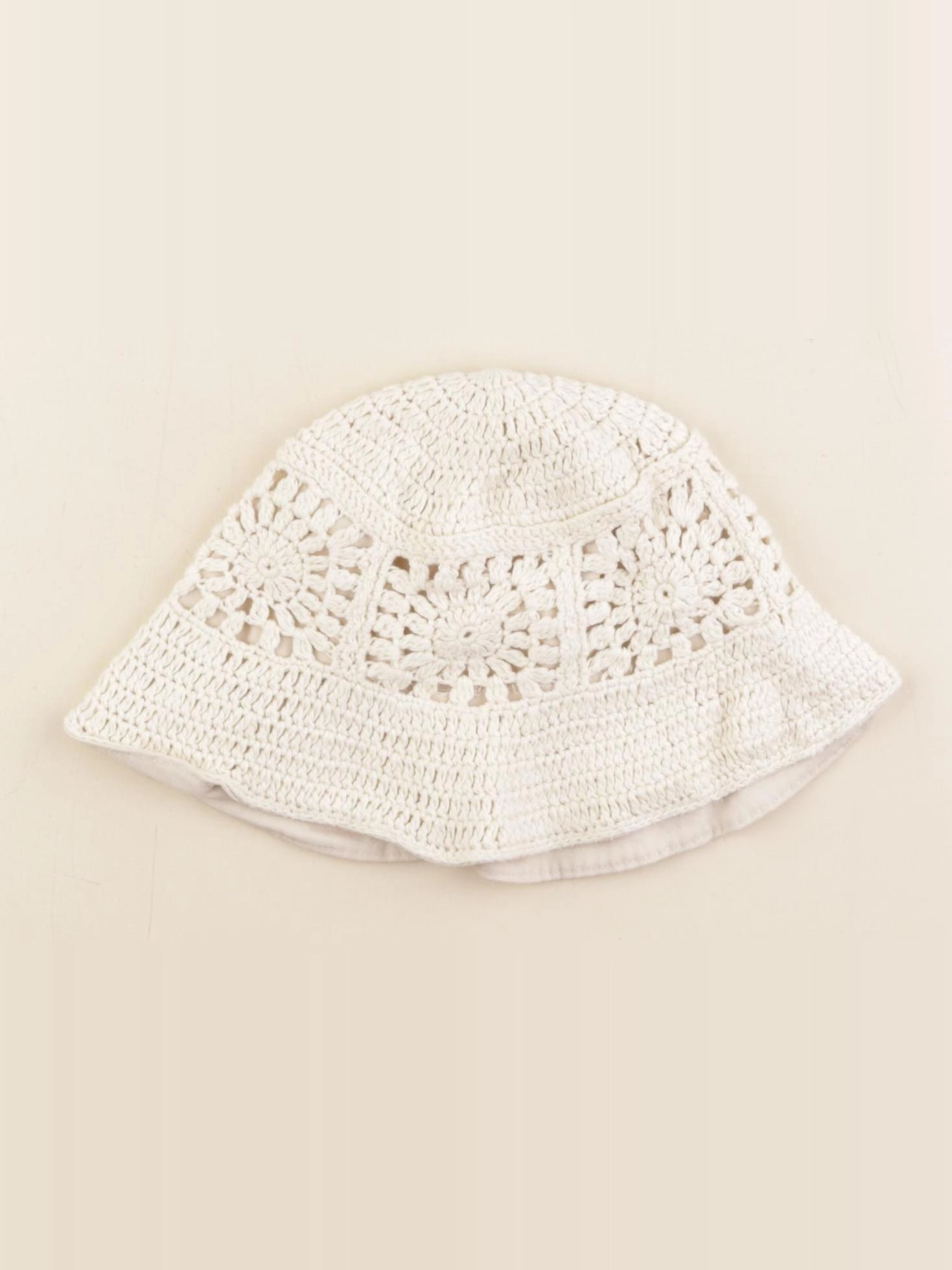 Zara - chapeau beige - 5/6 ans