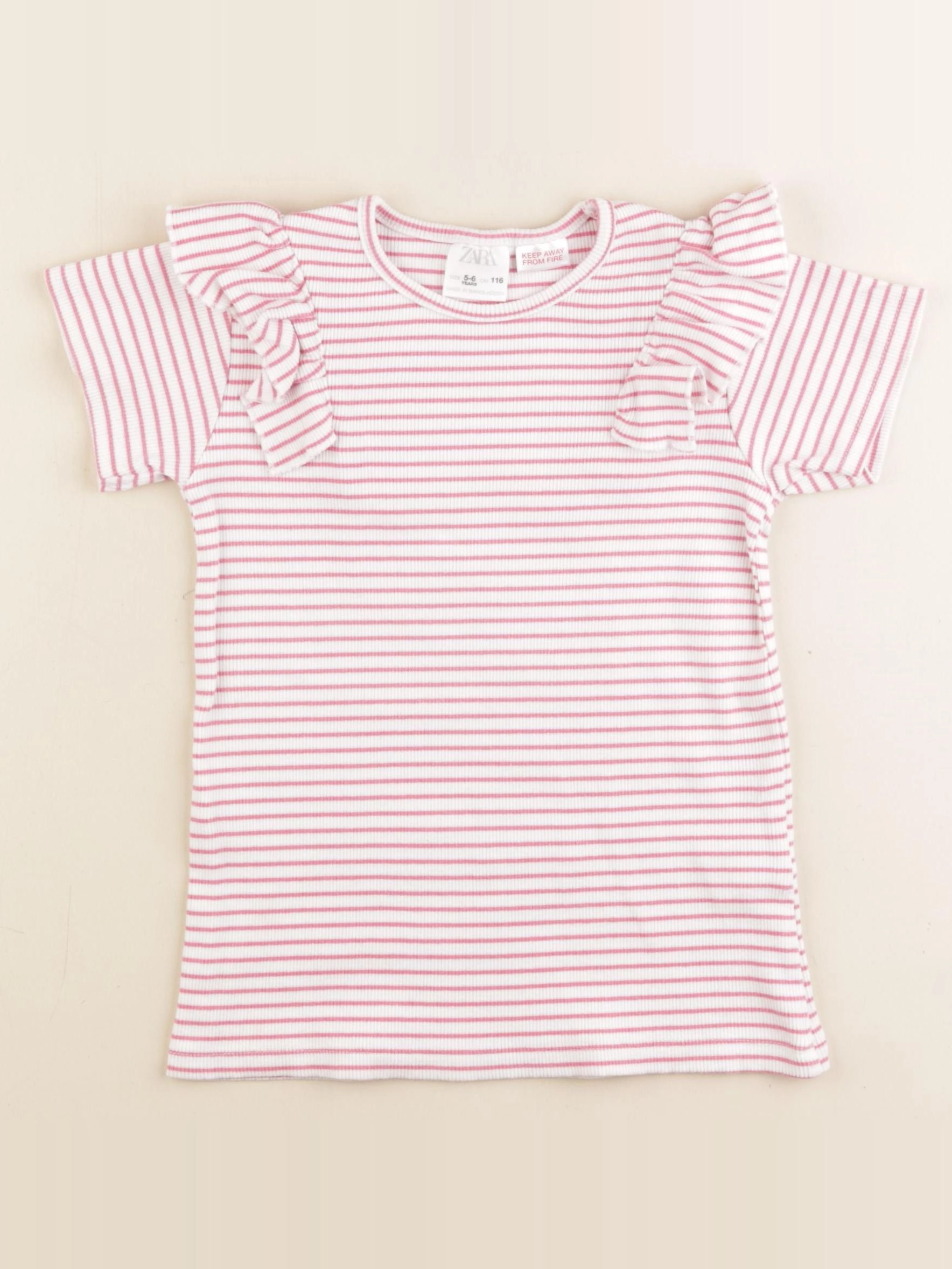 Zara - tee-shirt blanc, rouge - 5/6 ans