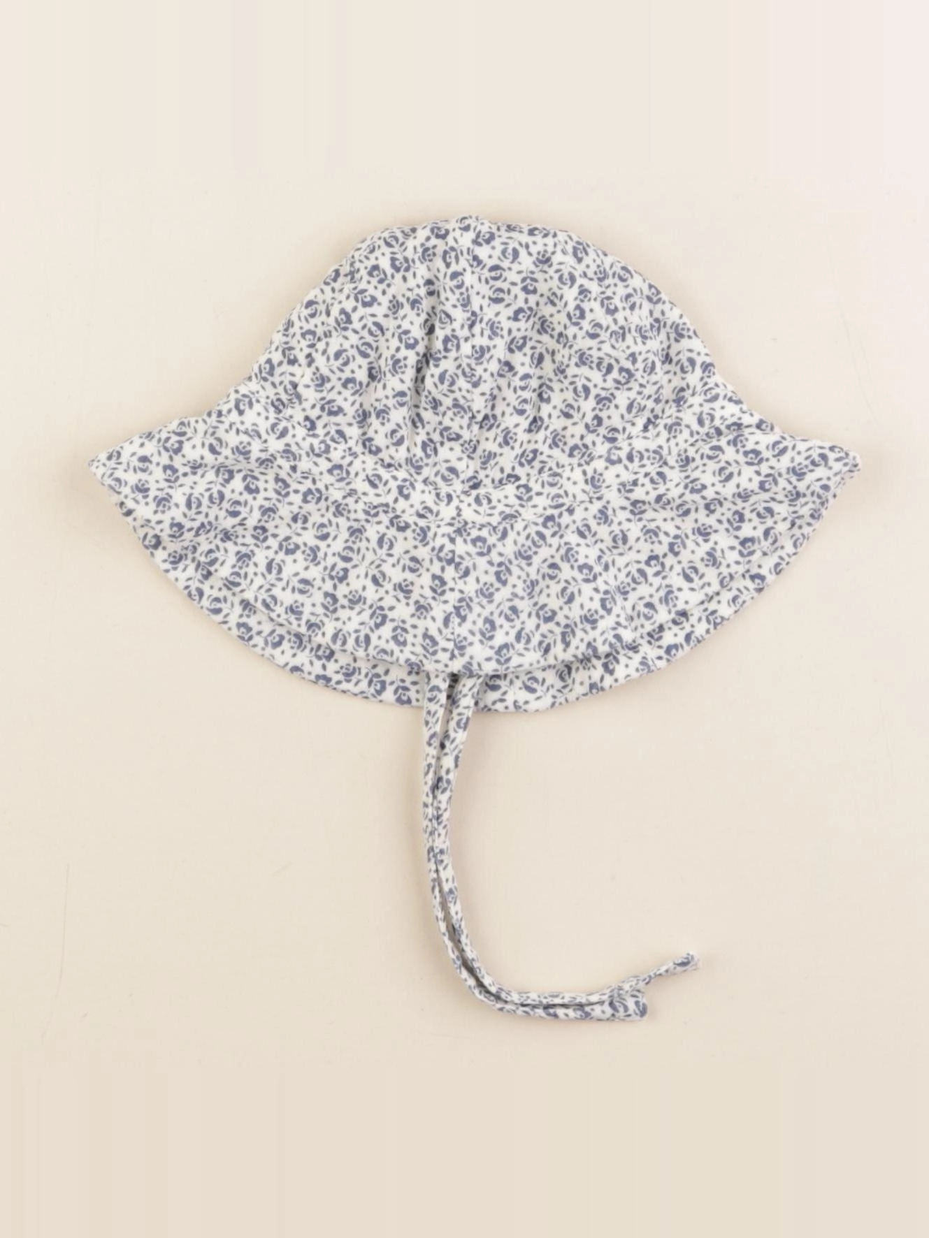 Petit Bateau - chapeau bleu - 3/6 mois