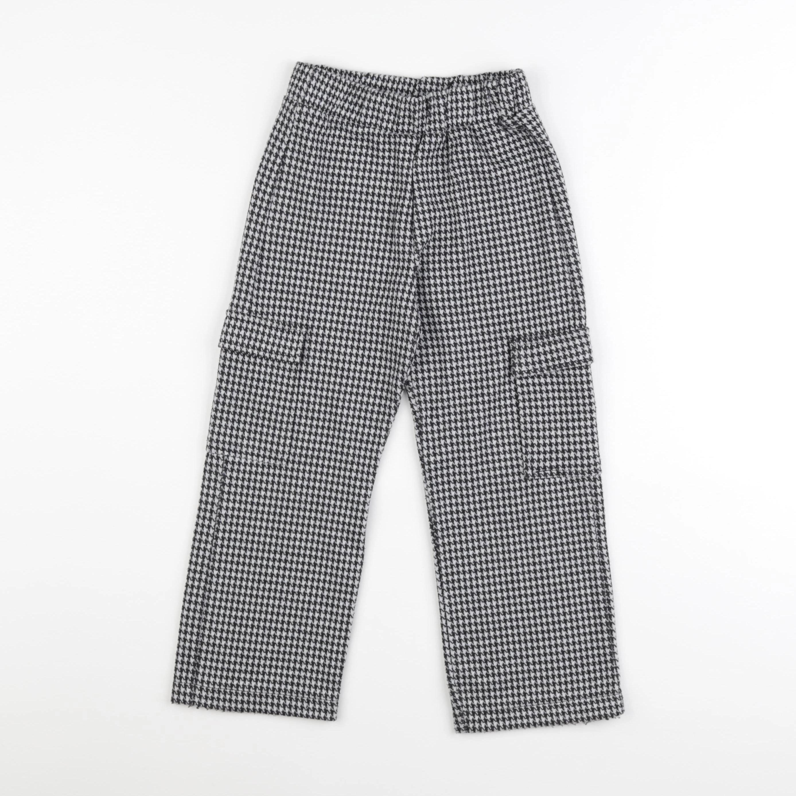Zara - pantalon noir - 6 ans