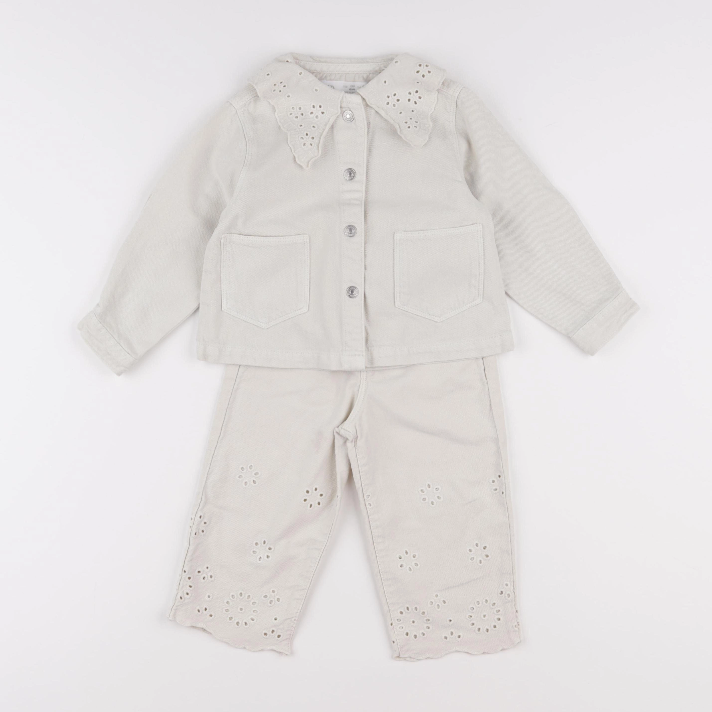 Zara - ensemble beige - 18 mois