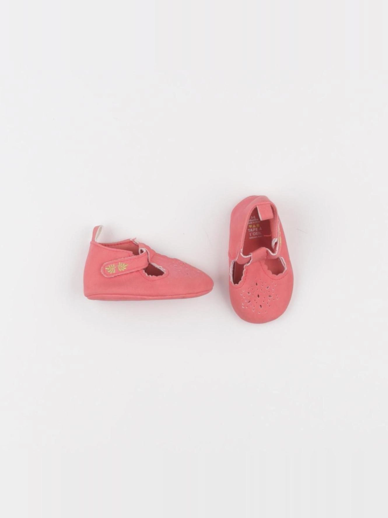 Tape à l'oeil - chaussons rose - pointure 17