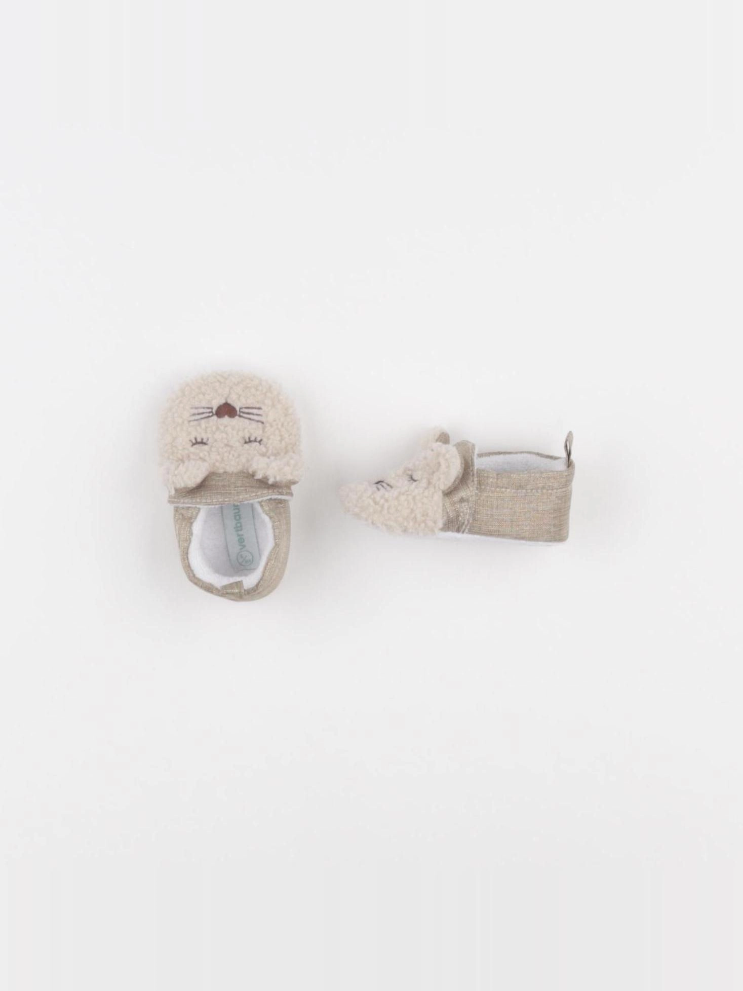 Vertbaudet - chaussons beige - pointure 18