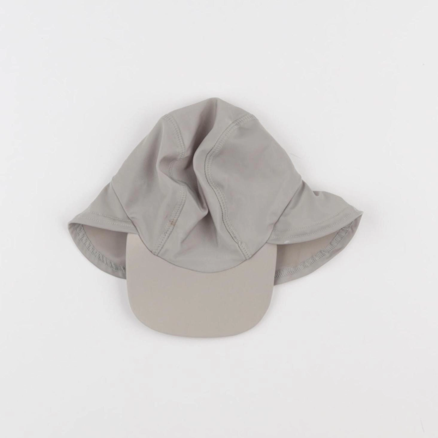 H&M - casquette gris - 3/6 mois
