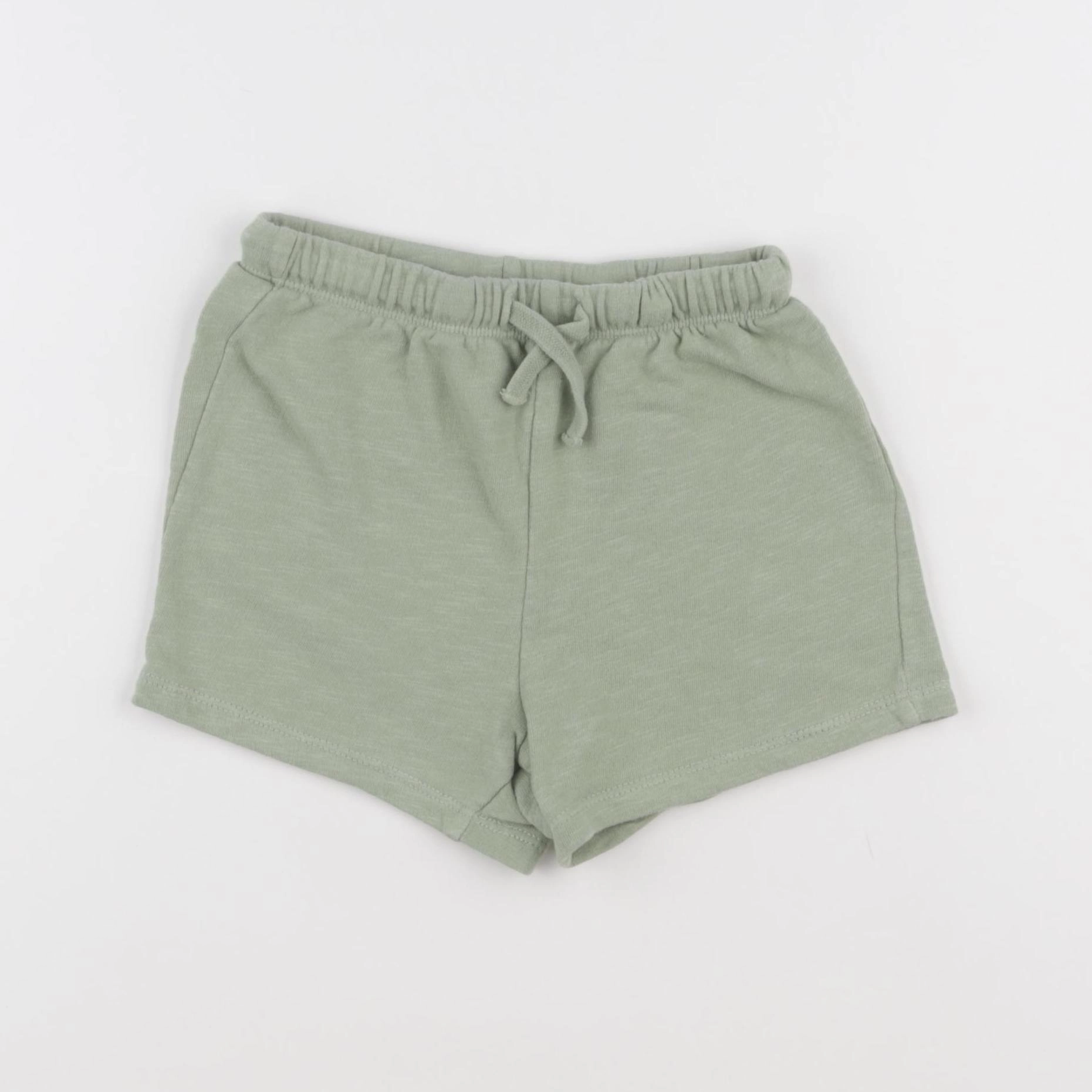H&M - short vert - 4 ans