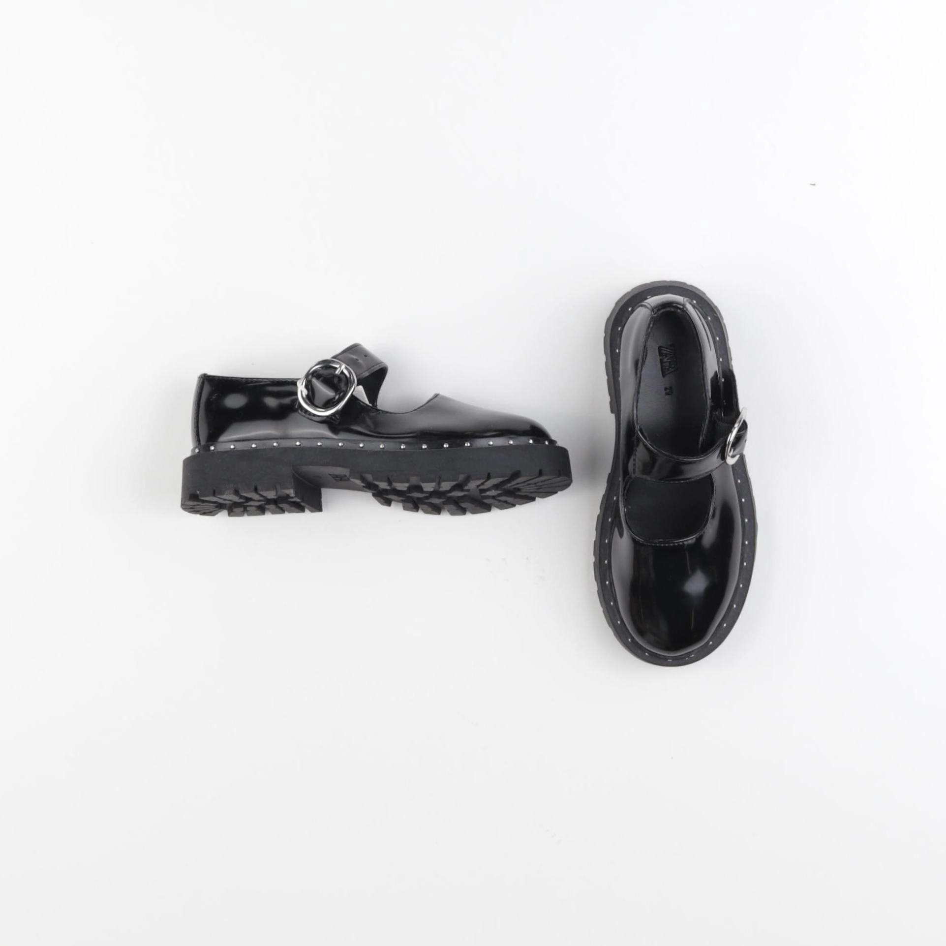 Zara - derbies noir - pointure 29