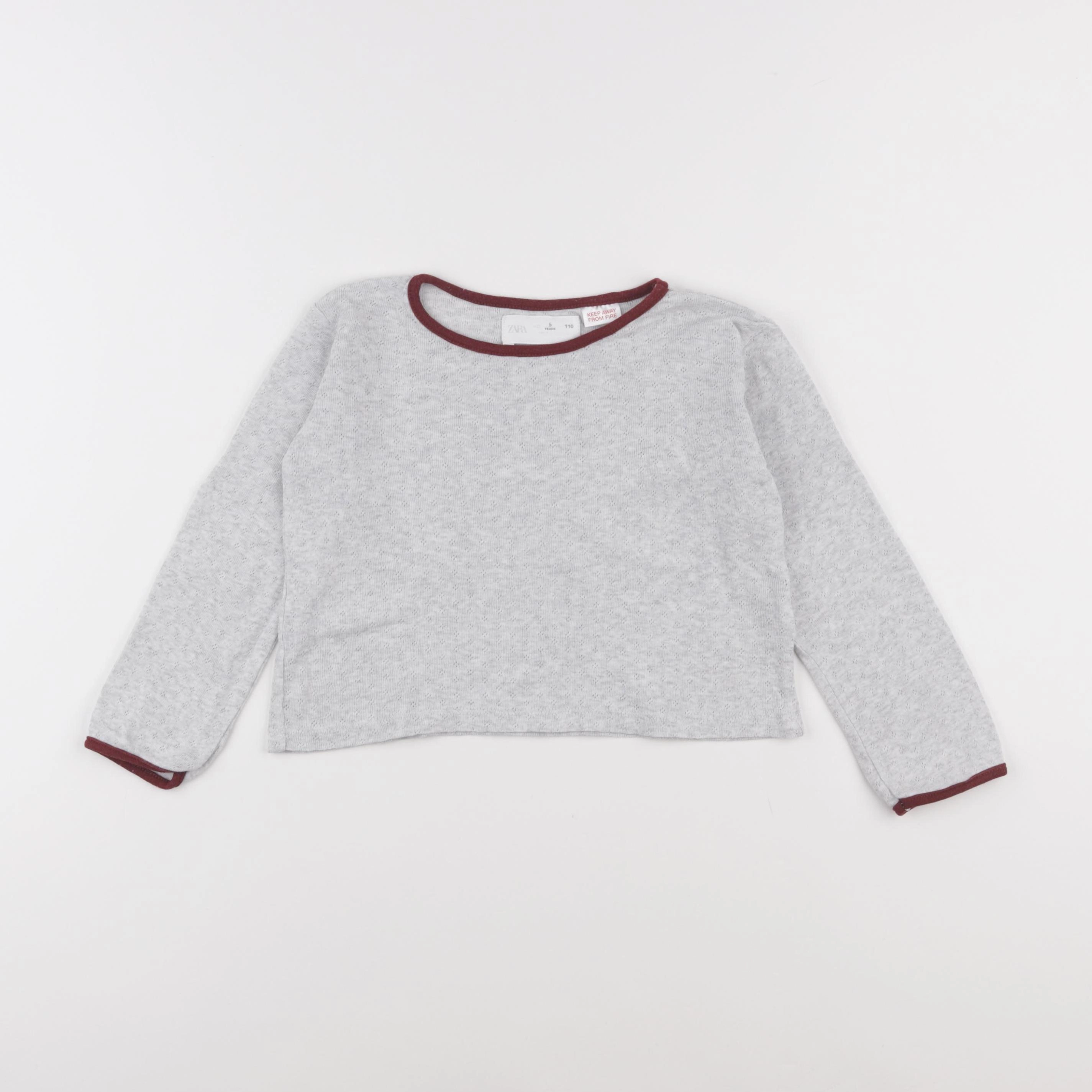 Zara - tee-shirt gris - 5 ans