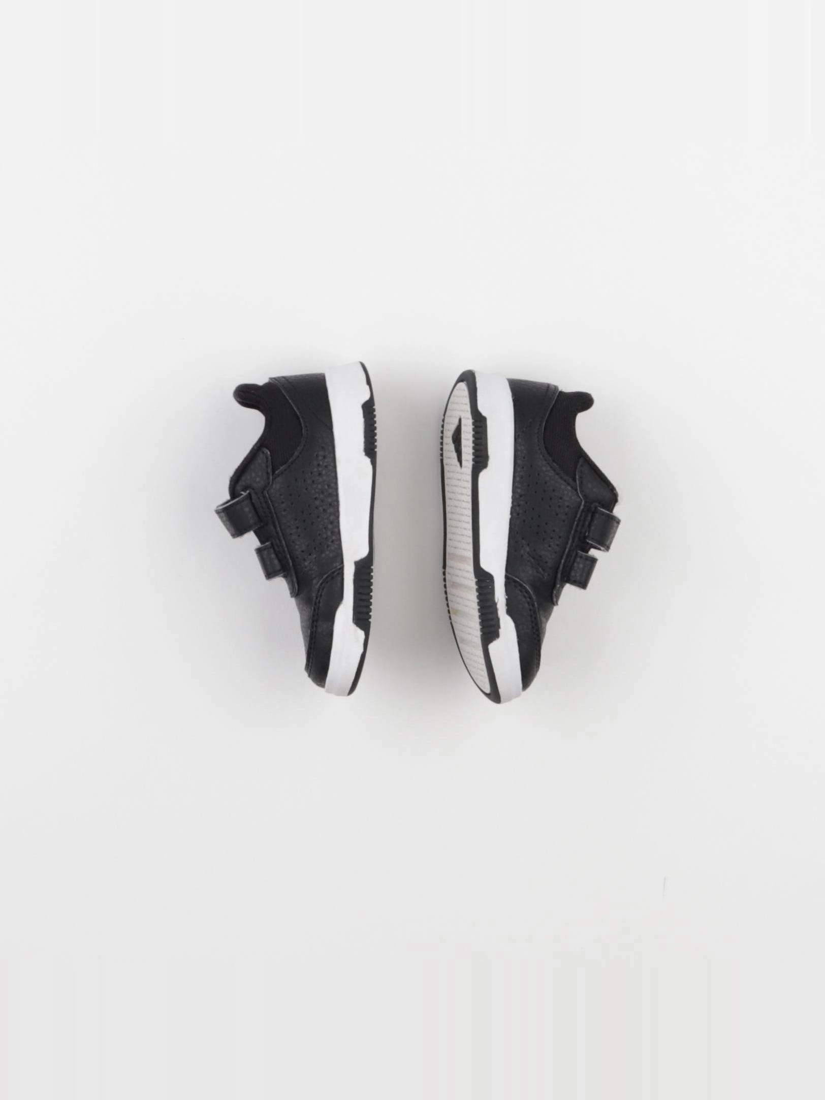 Adidas - baskets noir - pointure 22