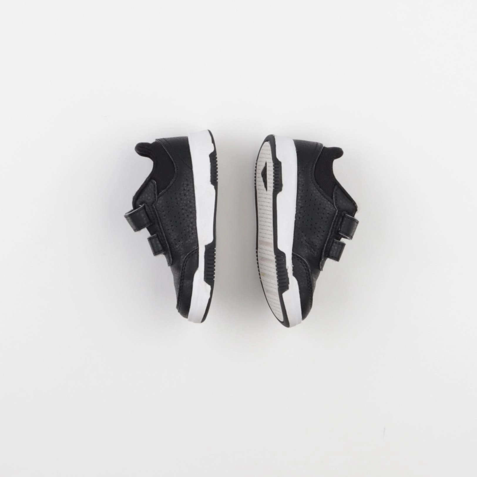 Adidas - baskets noir - pointure 22
