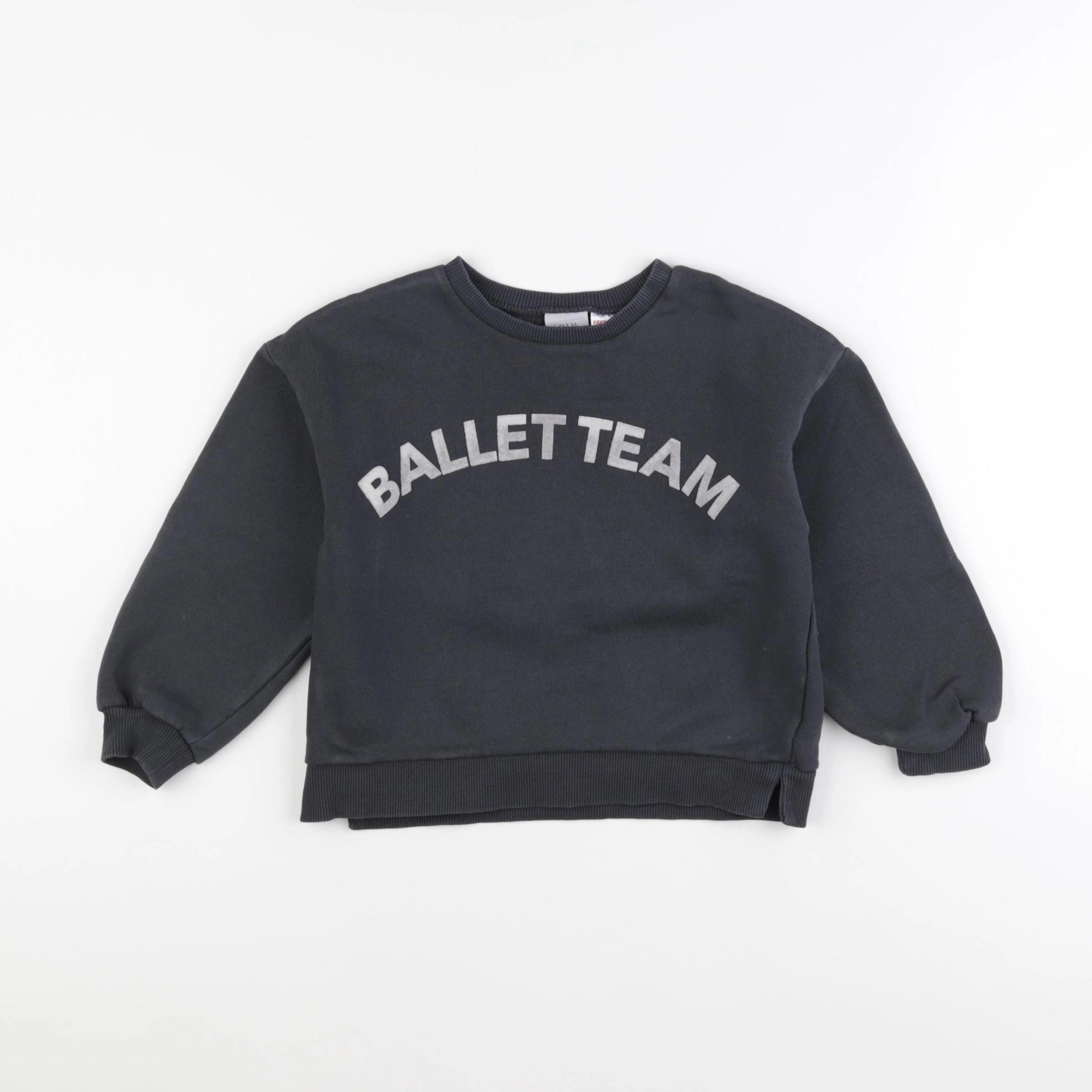 Zara - sweat gris - 5/6 ans