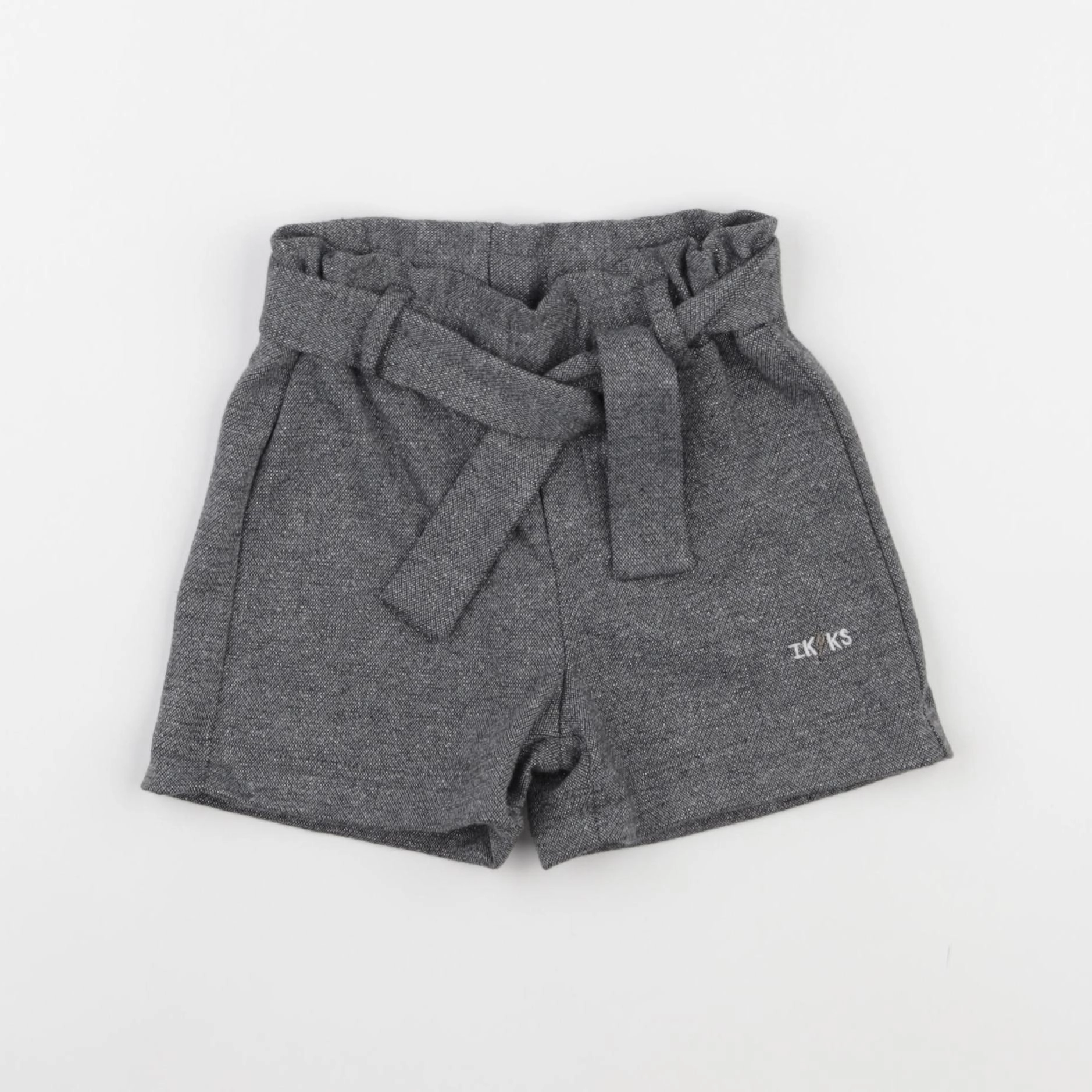 IKKS - short argent - 2 ans