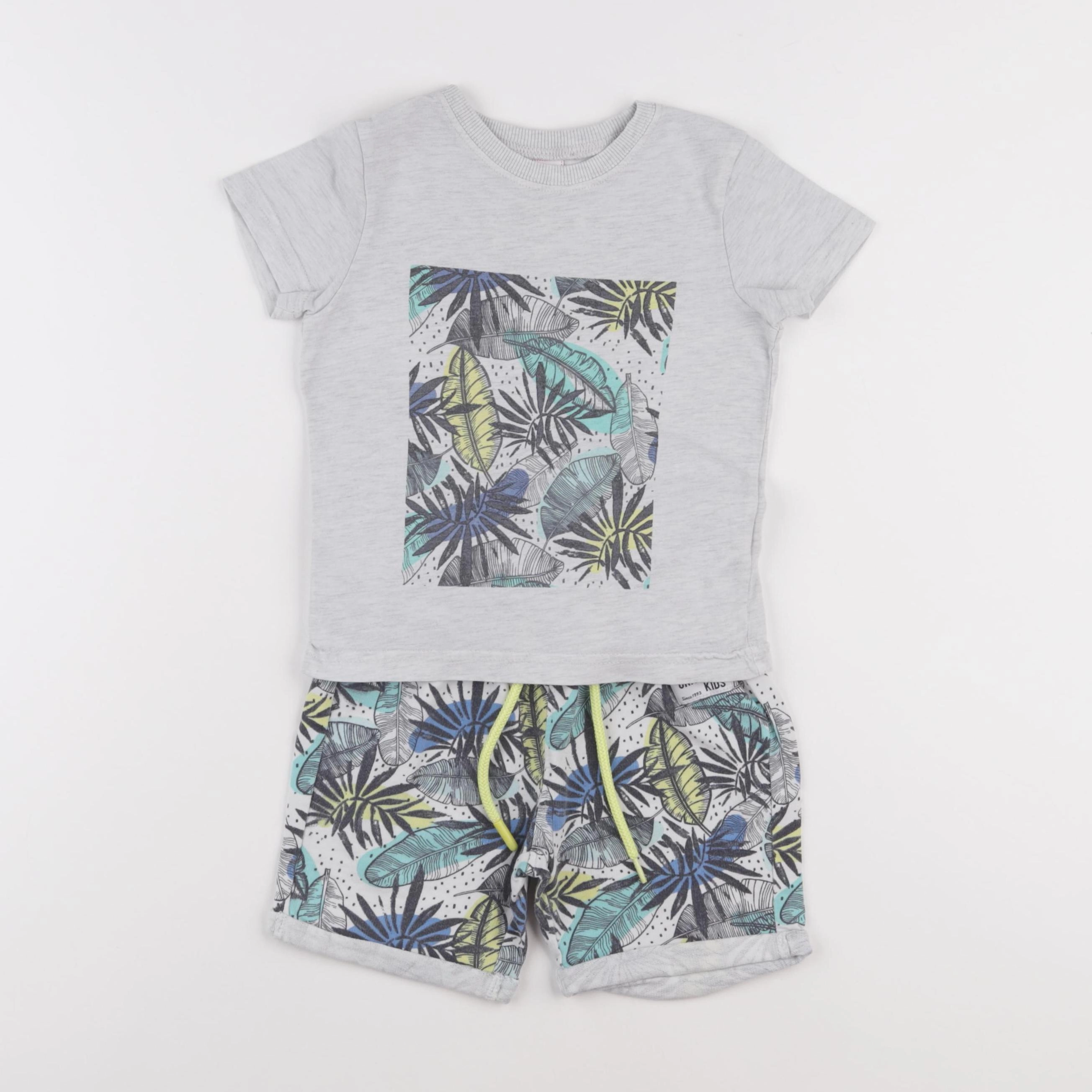 Tape à l'oeil - ensemble gris, vert, bleu - 2 ans