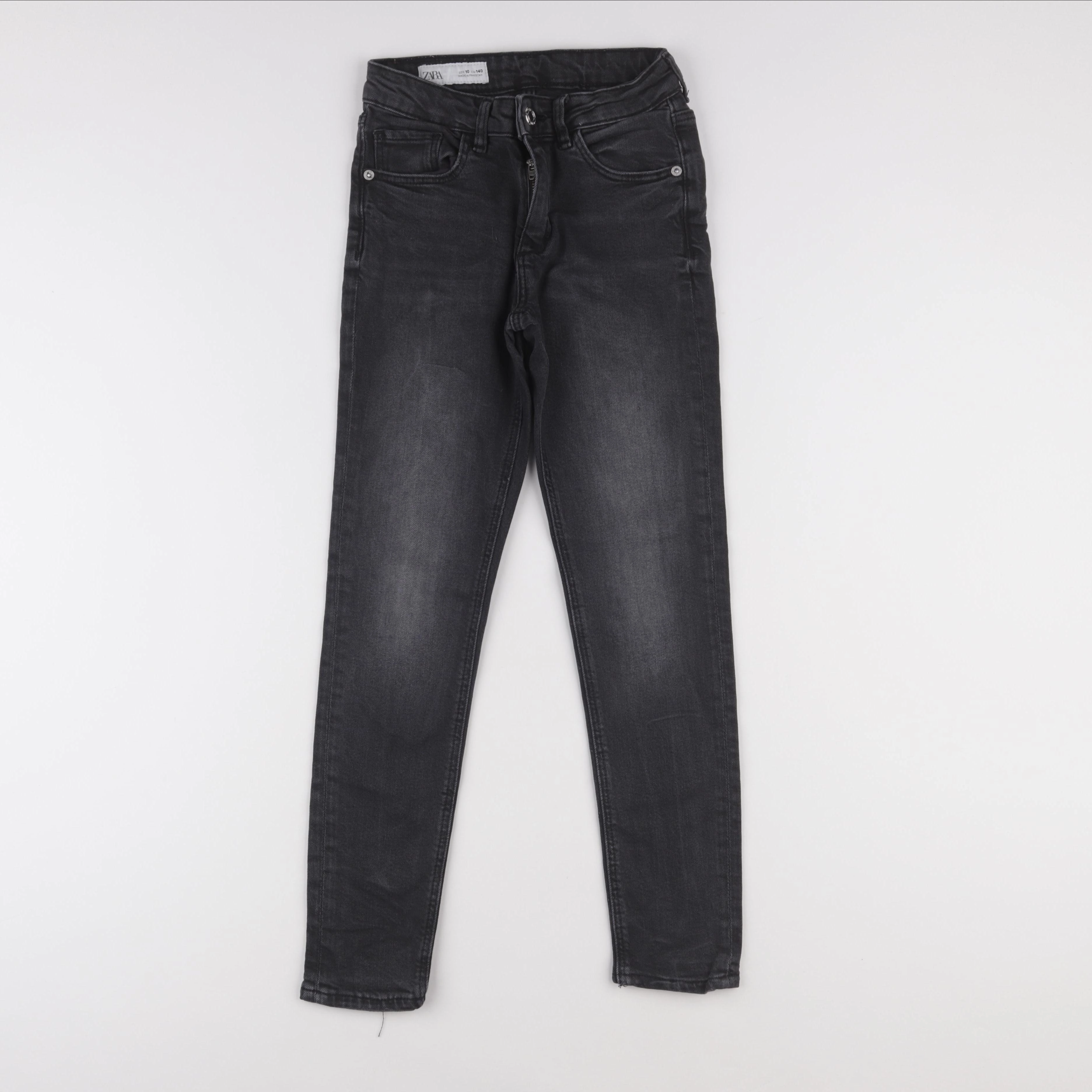 Zara - jean noir - 10 ans