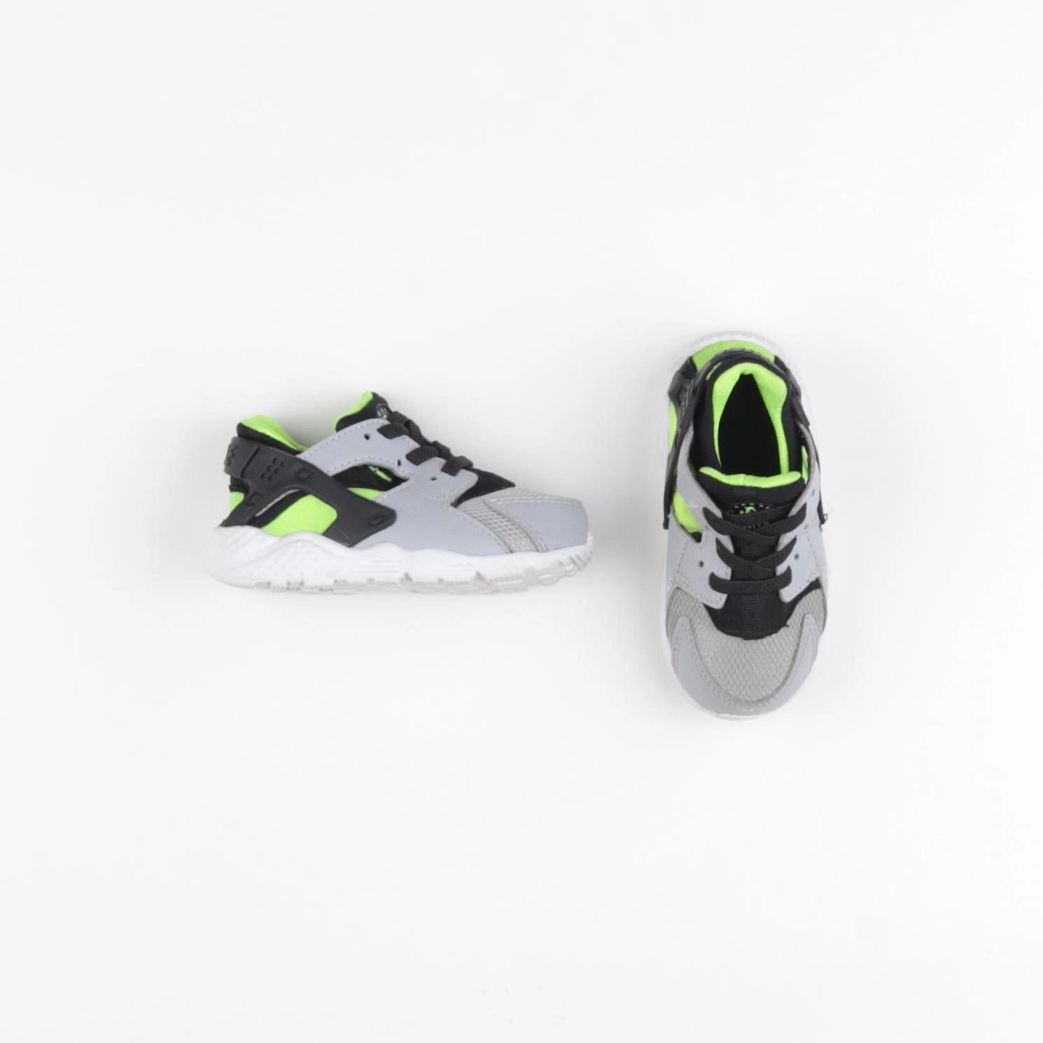 Nike - baskets gris - pointure 22