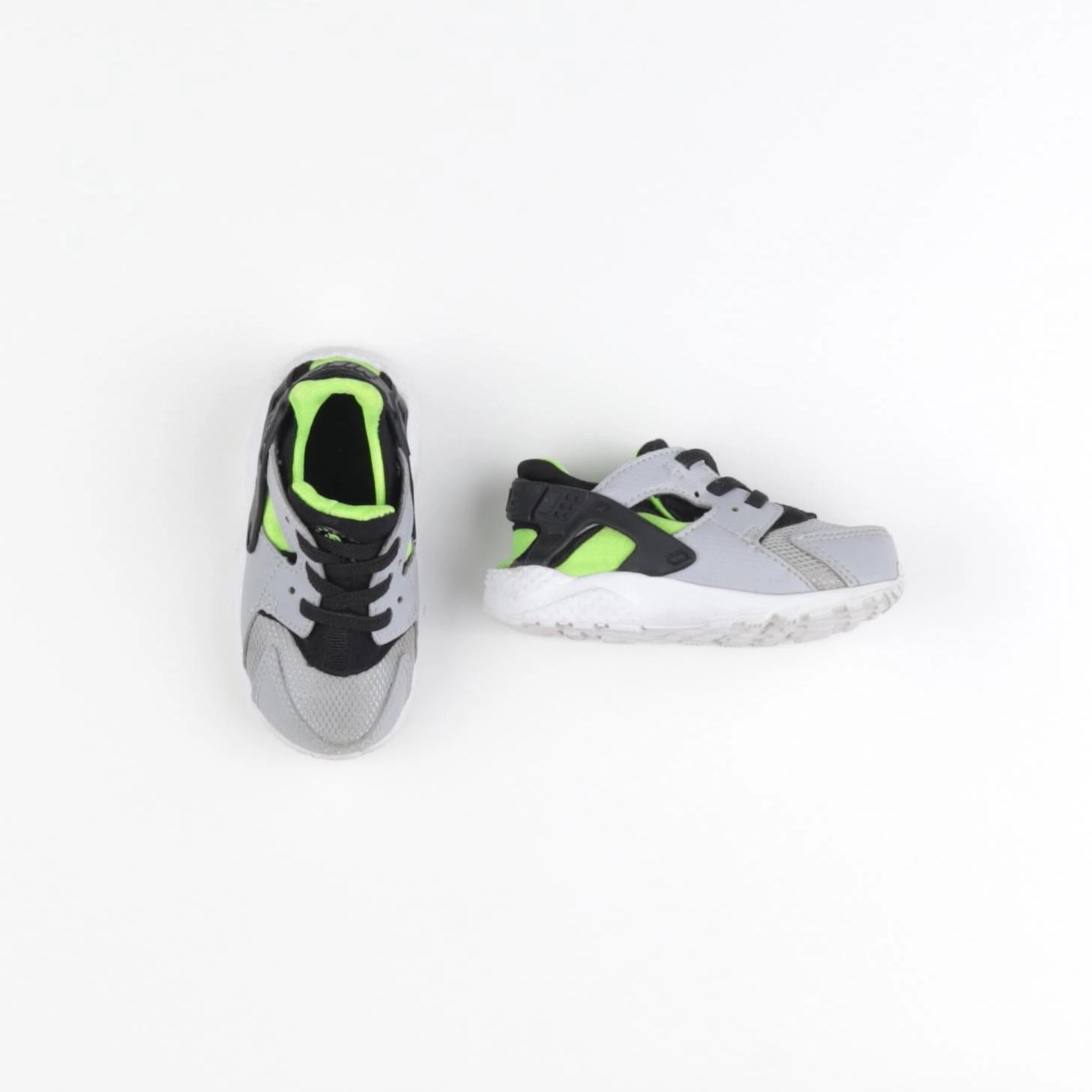 Nike - baskets gris - pointure 22