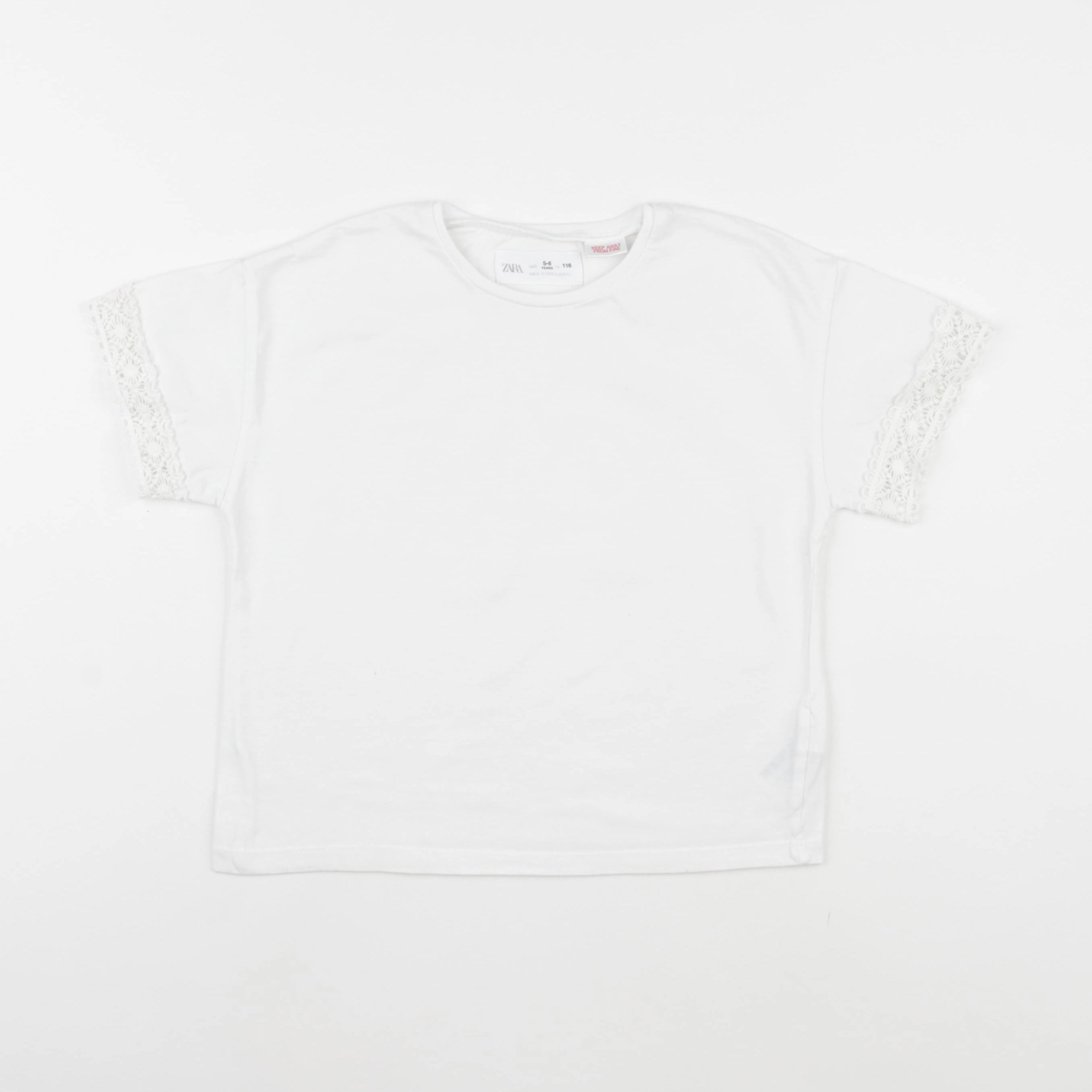 Zara - tee-shirt blanc - 5/6 ans