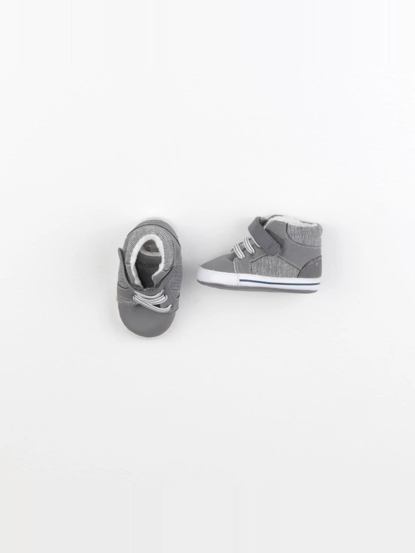 Obaïbi - chaussons gris - pointure 18/19