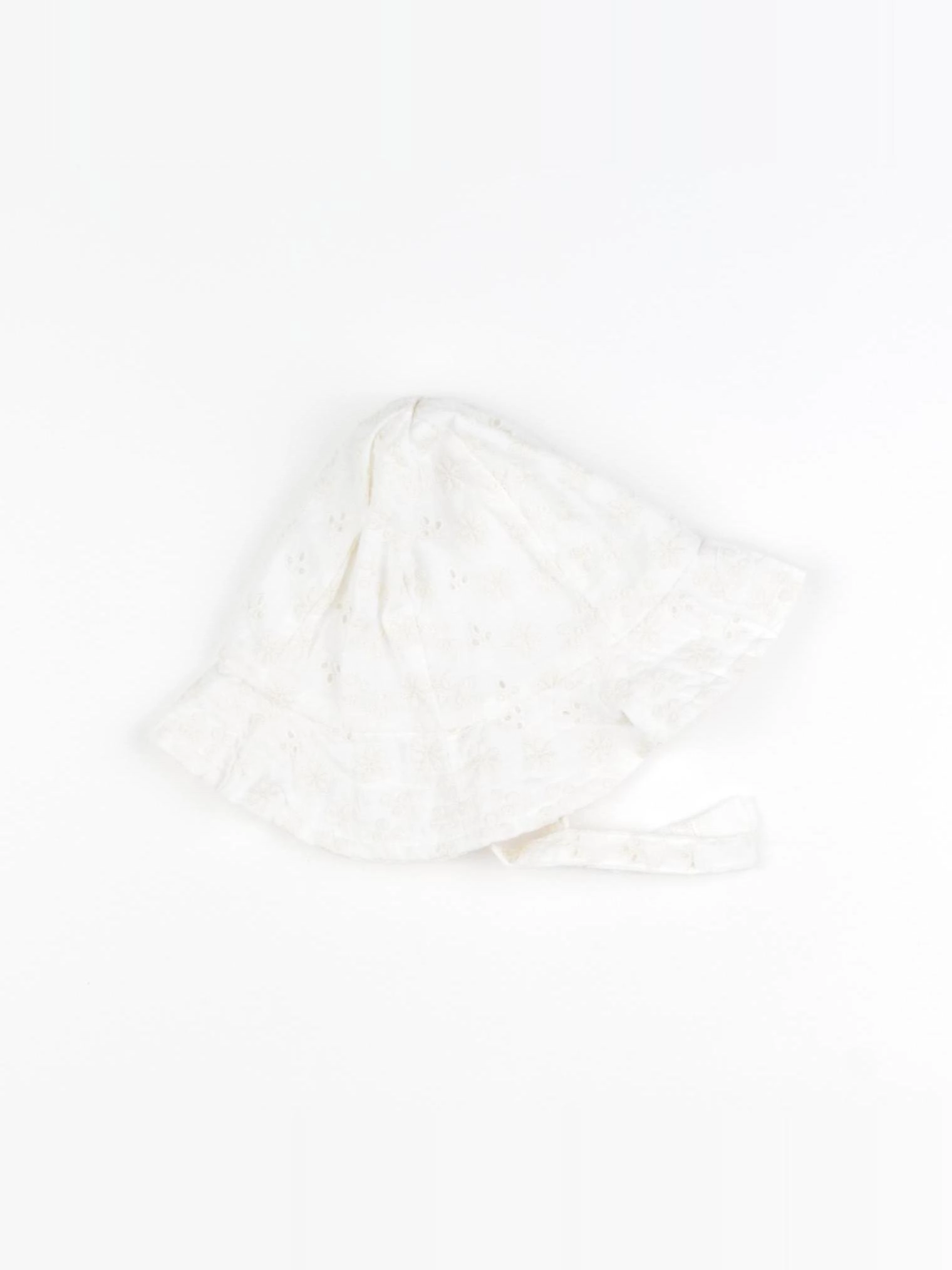 Zara - chapeau beige - 1 an à 2 ans