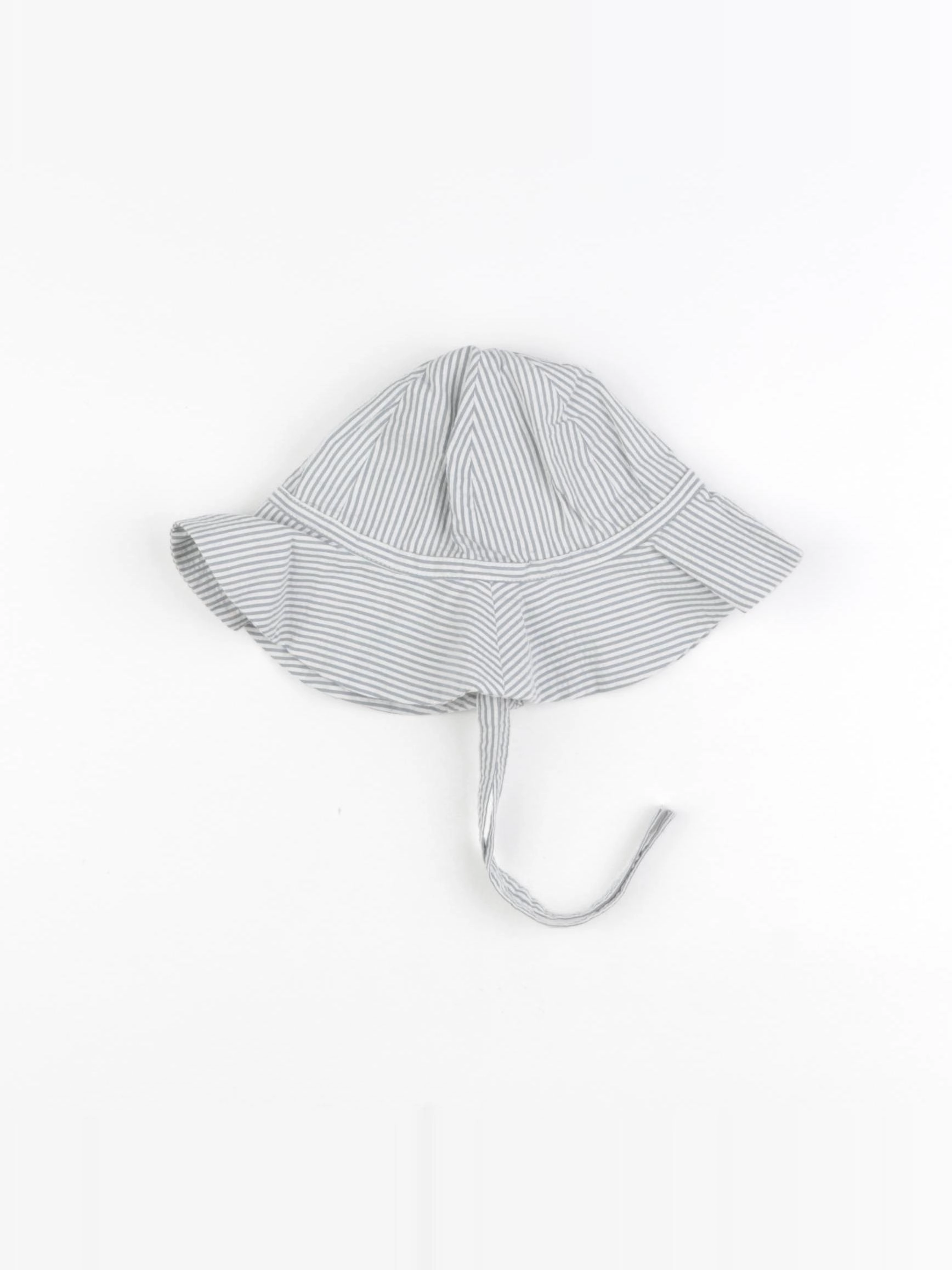 Petit Bateau - chapeau vert - 3/6 mois