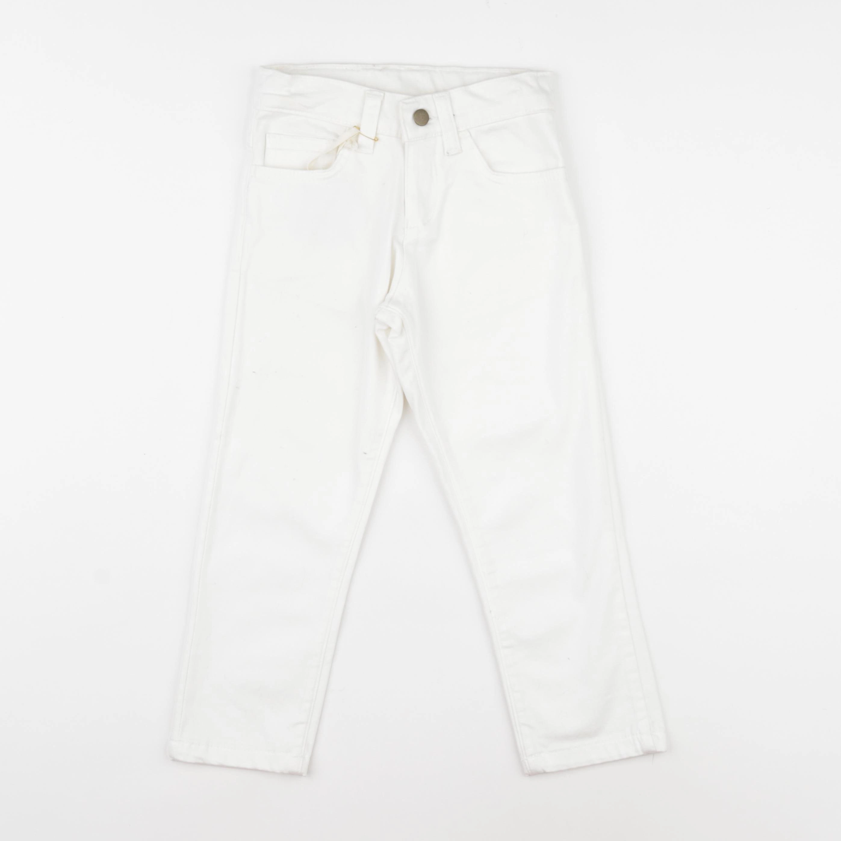 Bonnet à Pompon - pantalon blanc - 3 ans