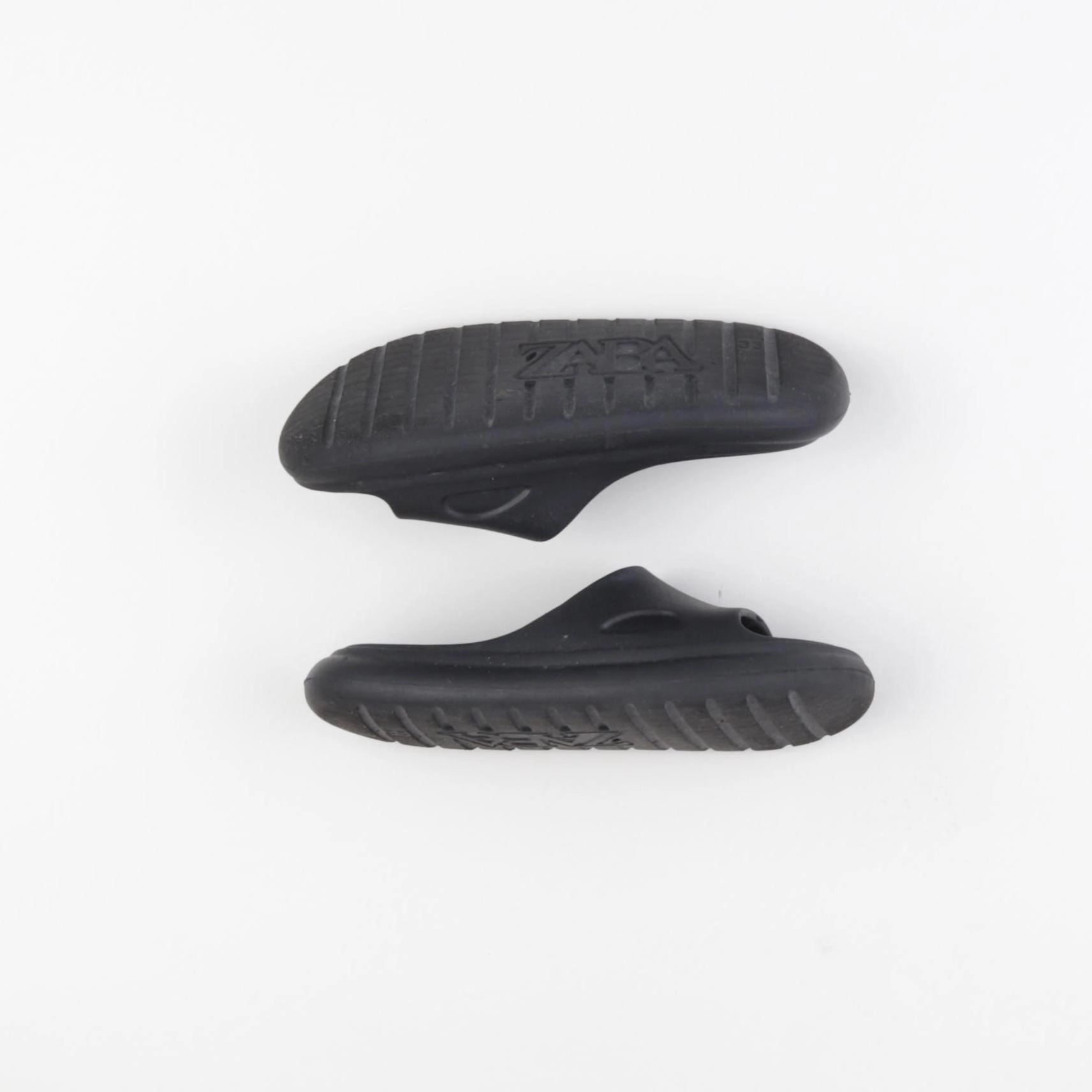 Zara - sandales noir - pointure 33