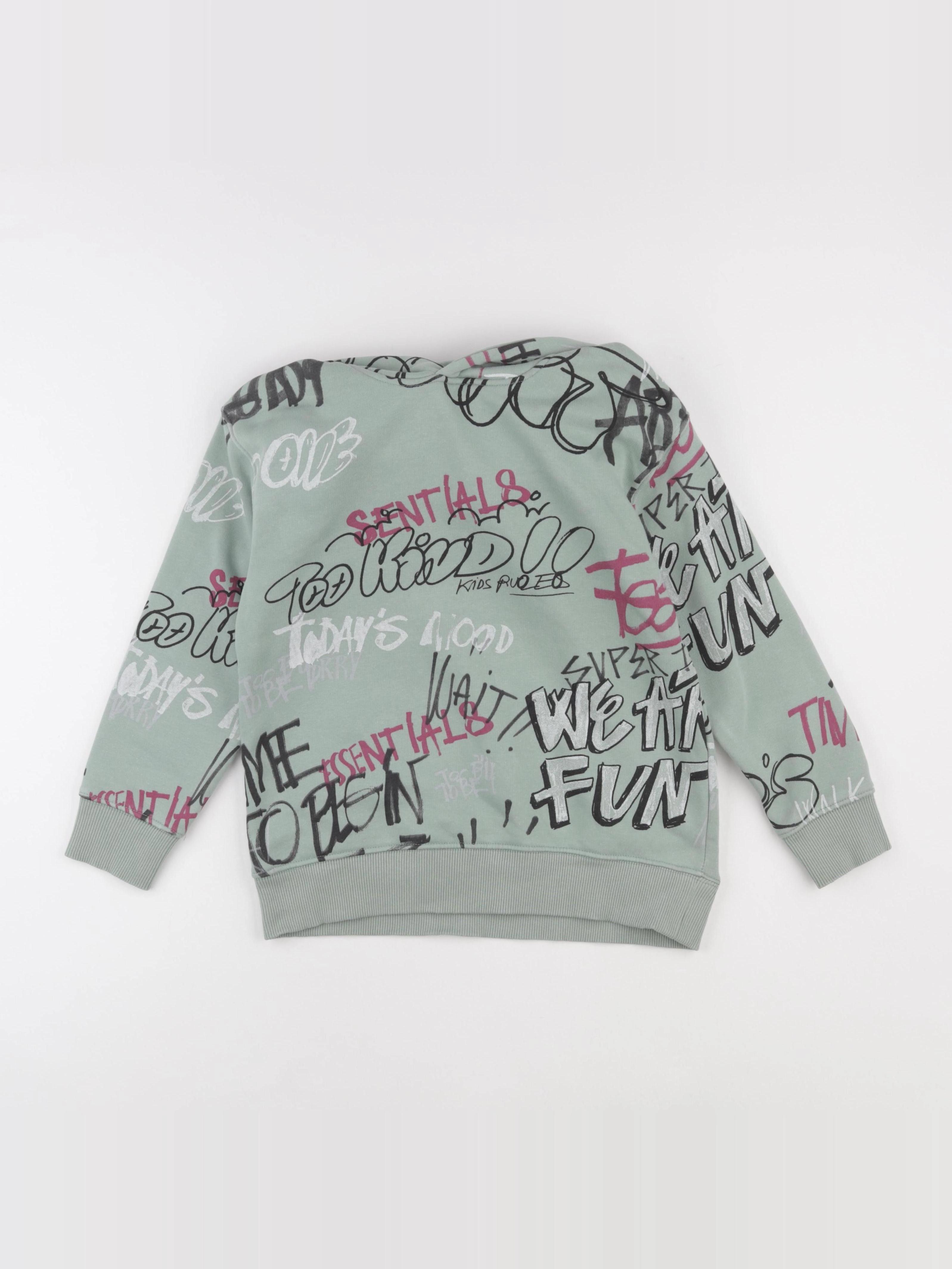 Zara - sweat vert - 8 ans