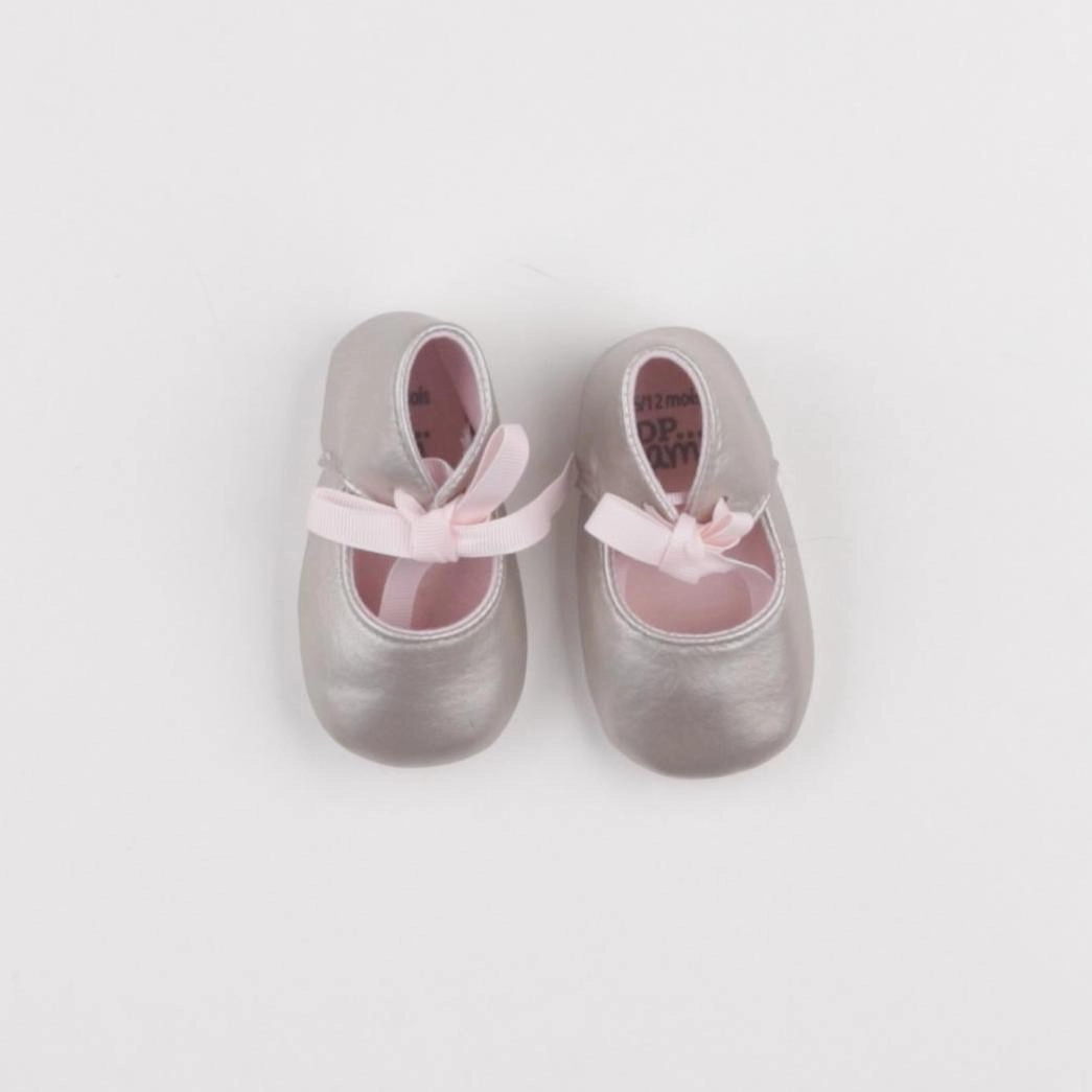 DPAM - chaussons argent - pointure 18/19