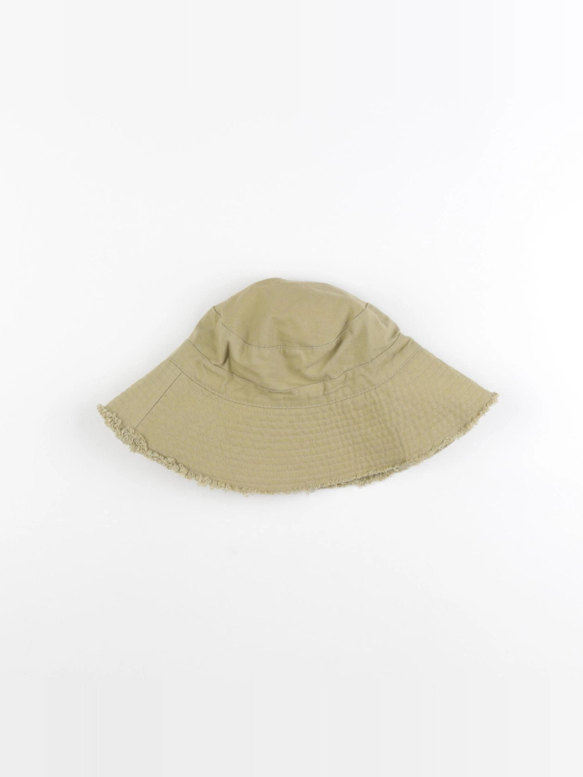 Zara - chapeau vert - 8/10 ans