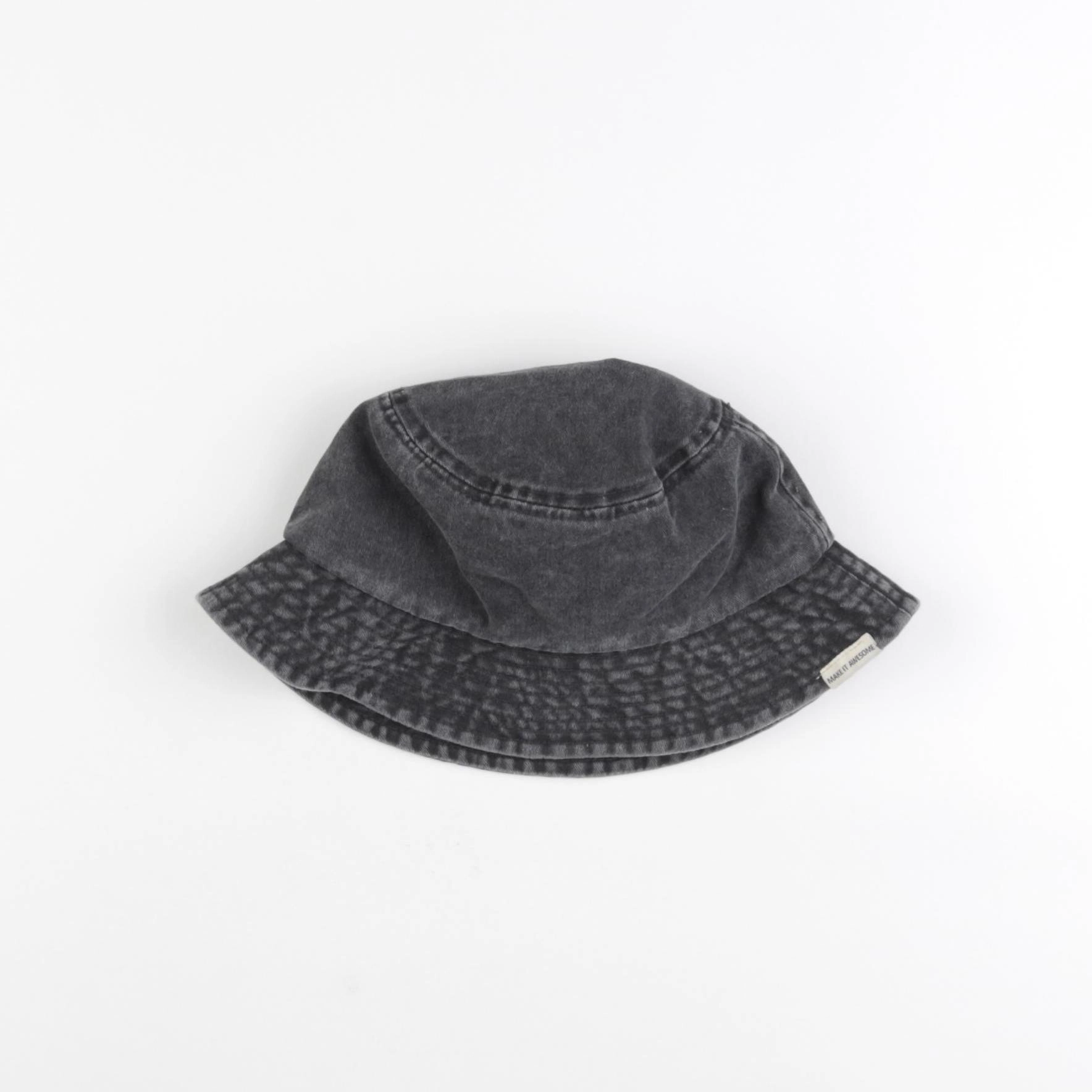 Zara - chapeau gris - 8/10 ans